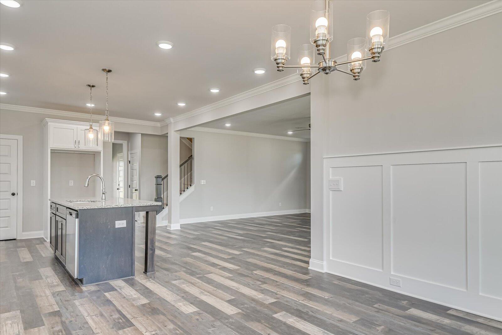 6236 CANTERBURY FARMS Parkway