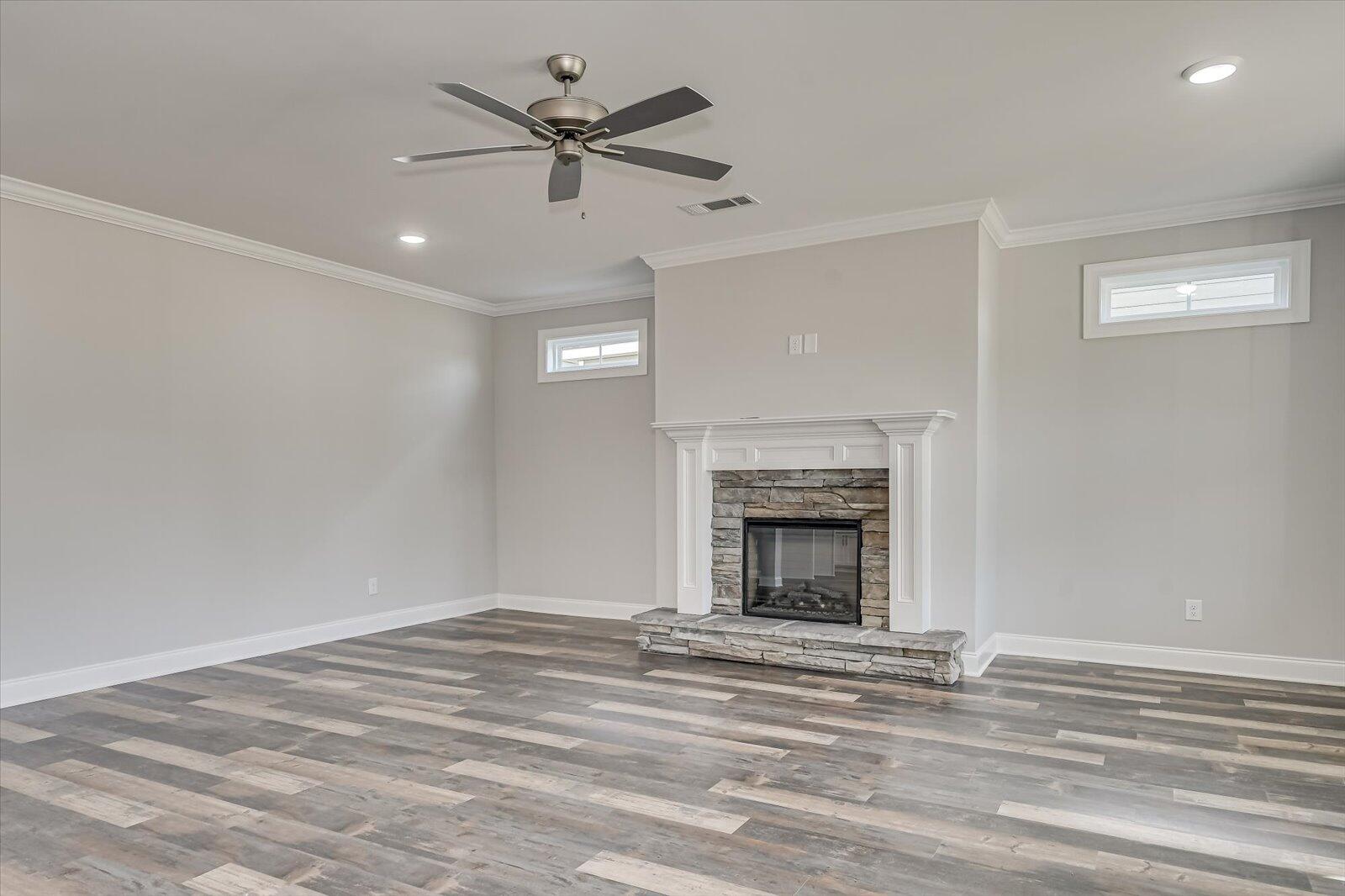 6236 CANTERBURY FARMS Parkway