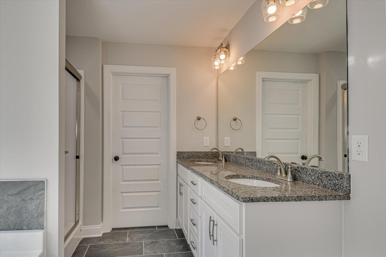 6236 CANTERBURY FARMS Parkway