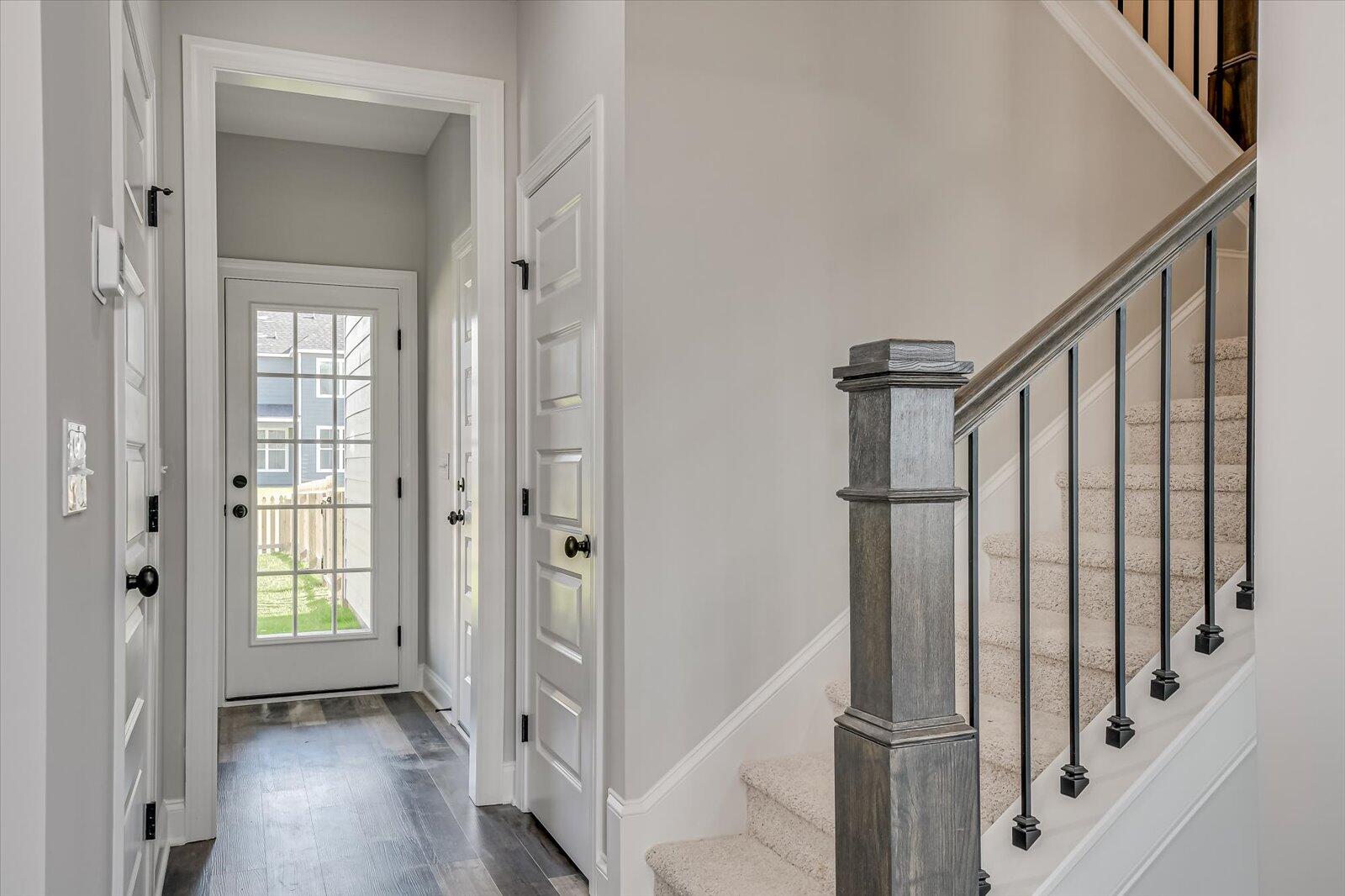 6236 CANTERBURY FARMS Parkway