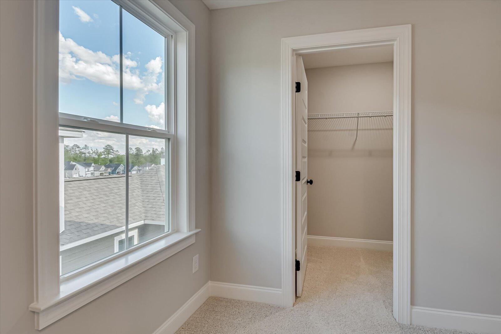 6236 CANTERBURY FARMS Parkway