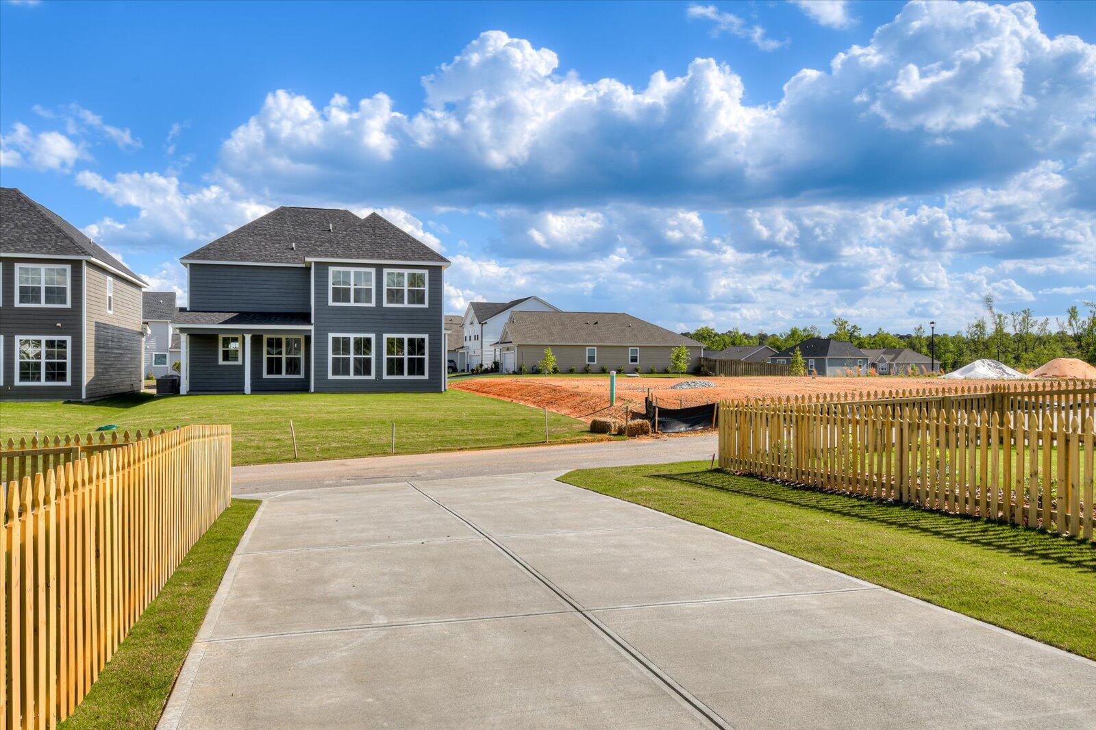 6236 CANTERBURY FARMS Parkway