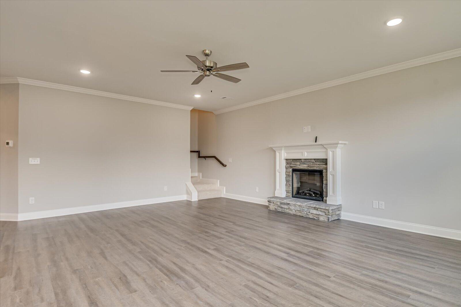 1817 HARBURY Drive