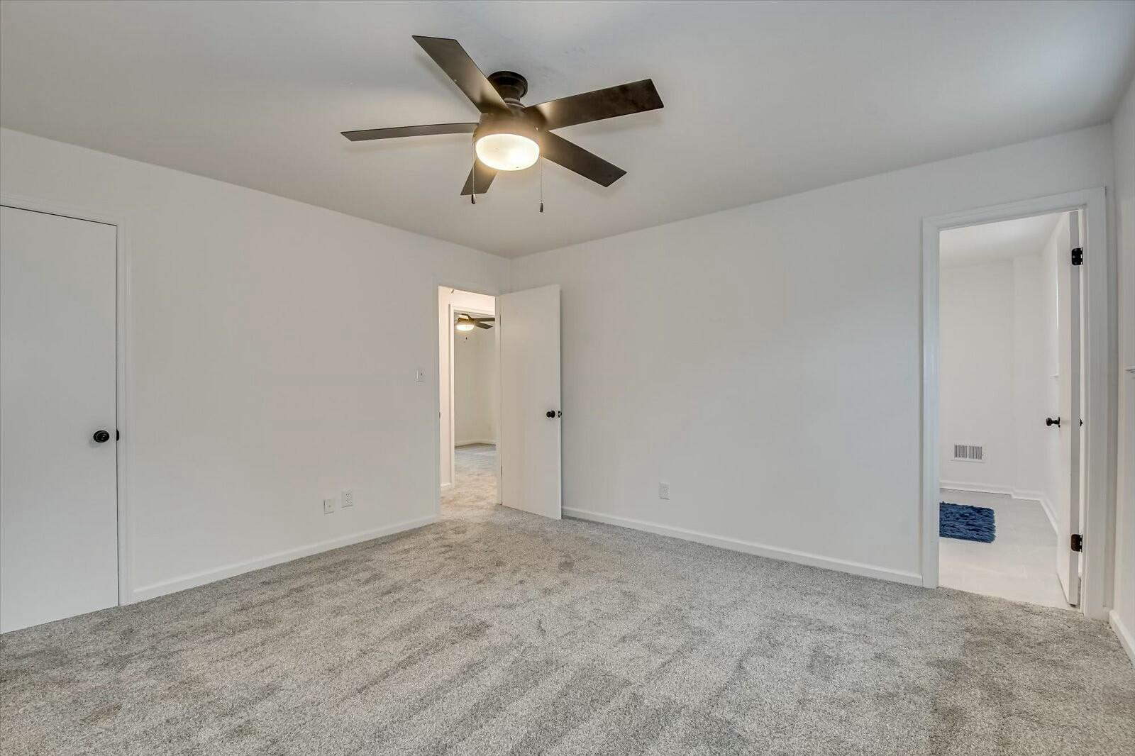 114 GLENORA Drive