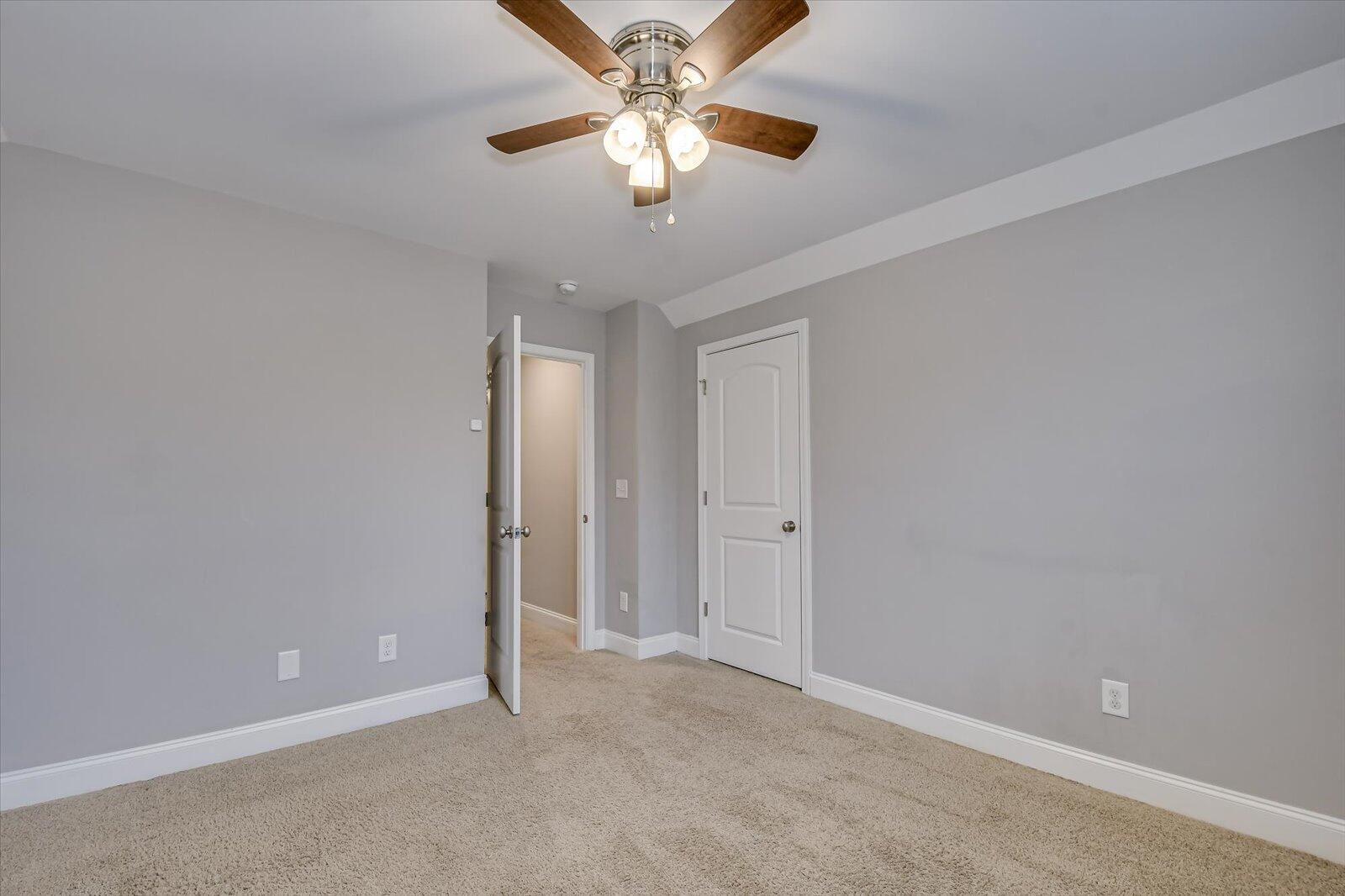 632 BUNCHGRASS Street