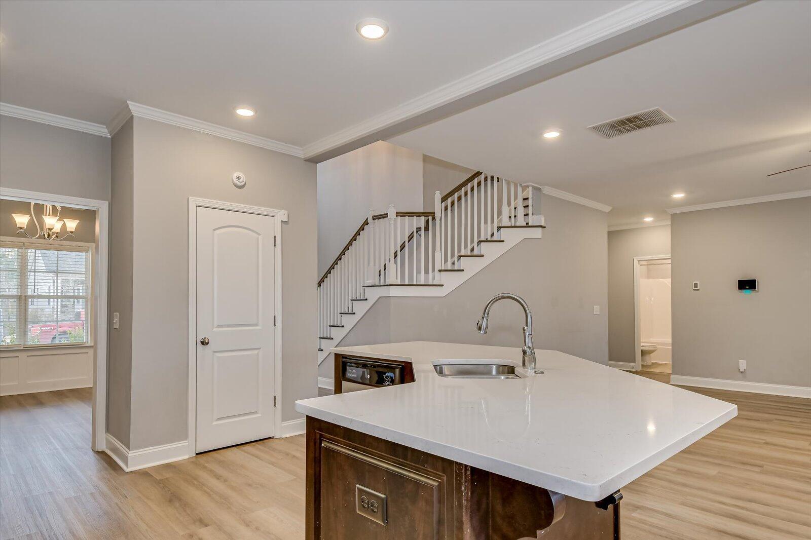 632 BUNCHGRASS Street