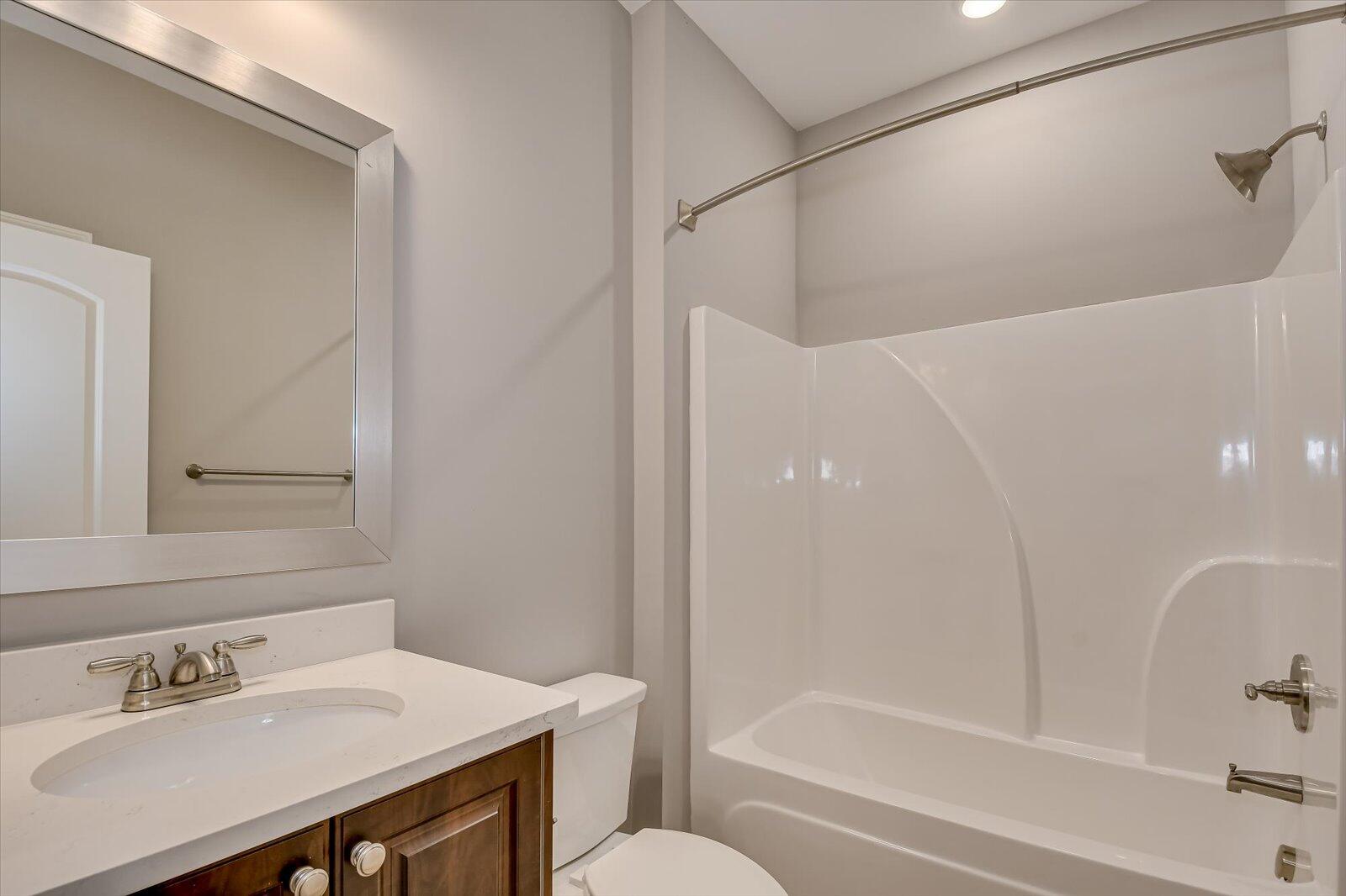 632 BUNCHGRASS Street