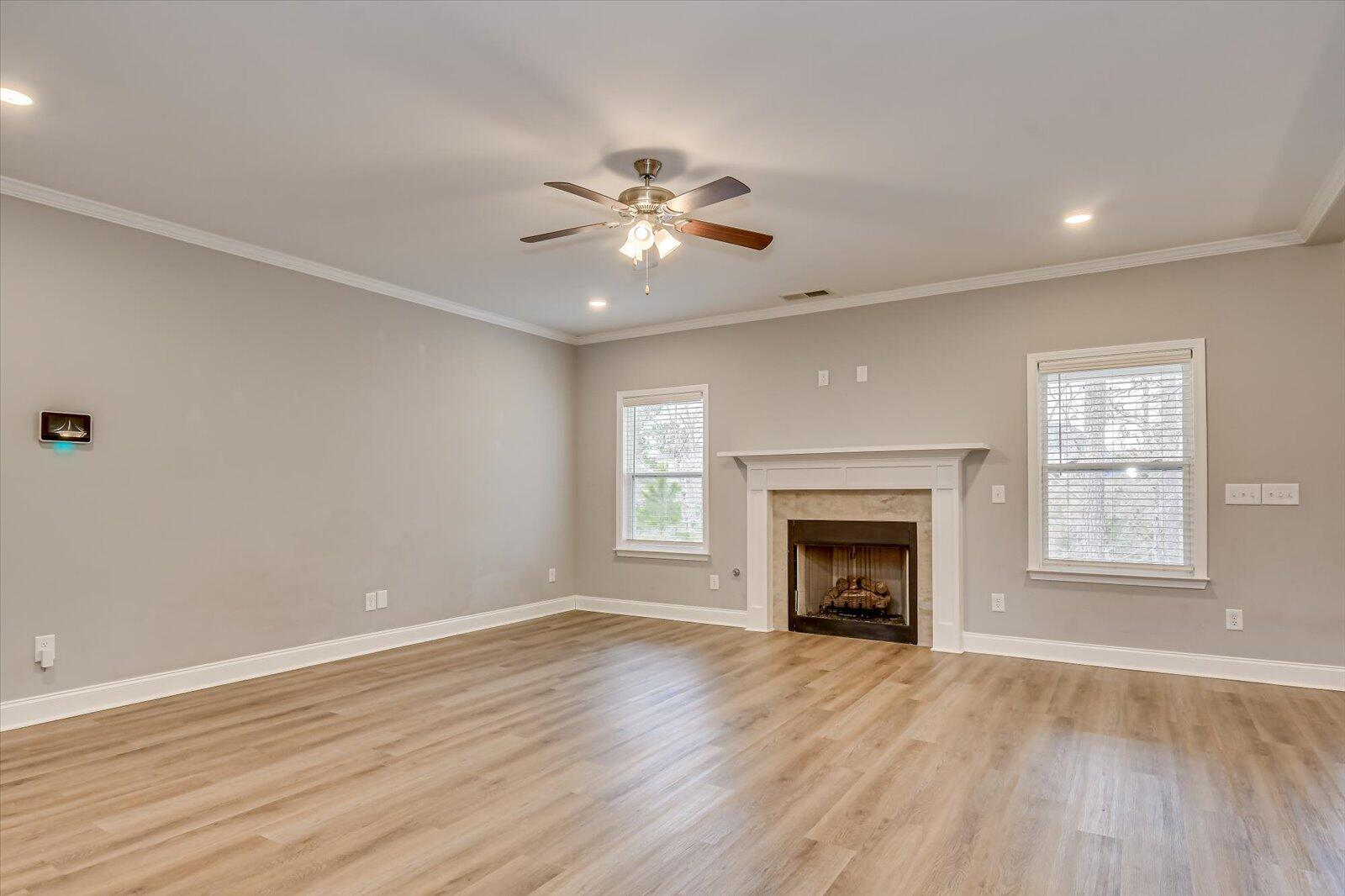 632 BUNCHGRASS Street