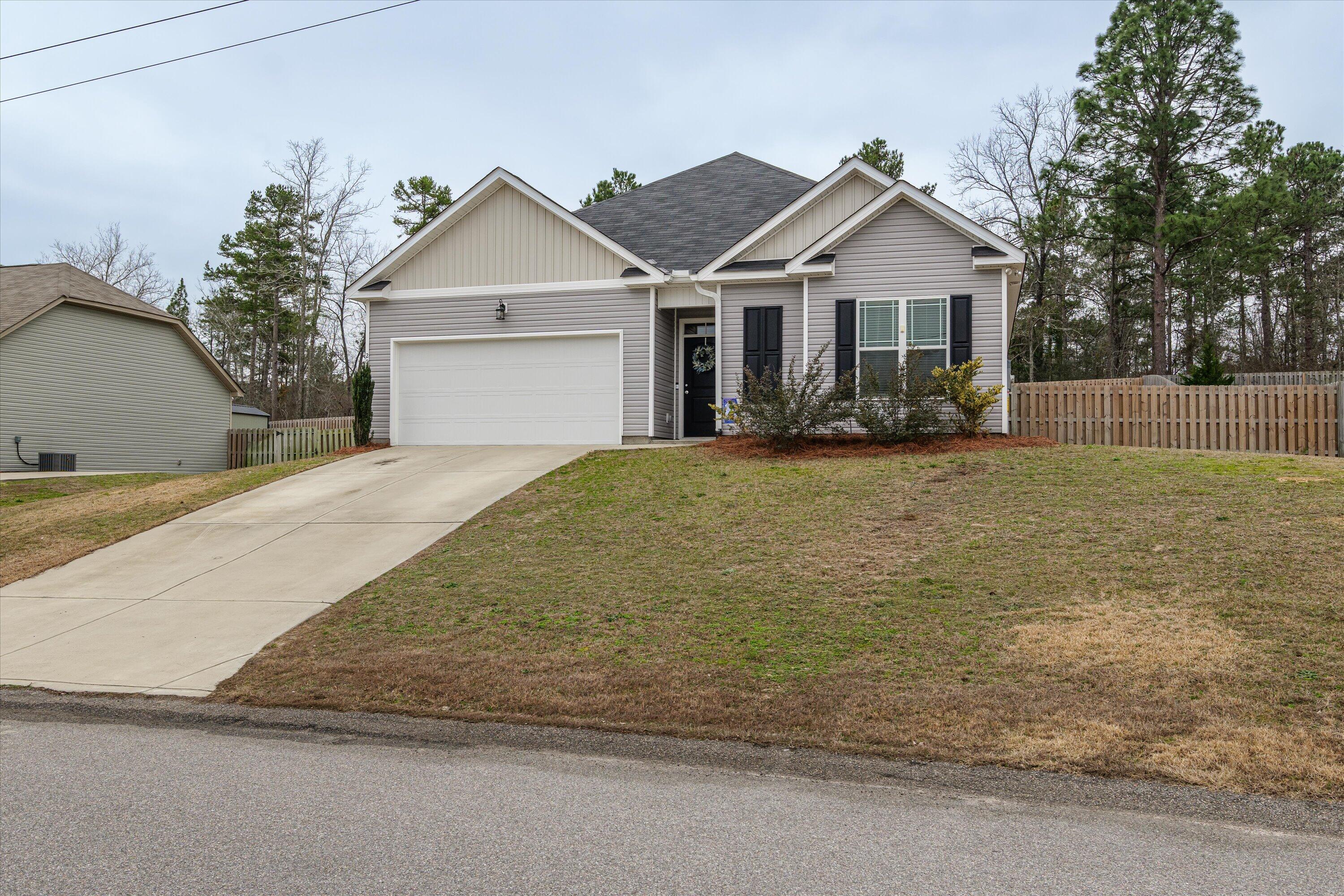 206 MCDUFFIE Circle