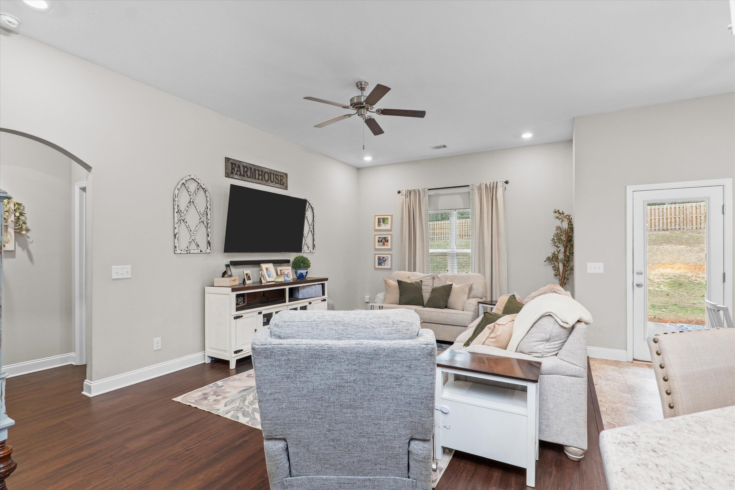 206 MCDUFFIE Circle