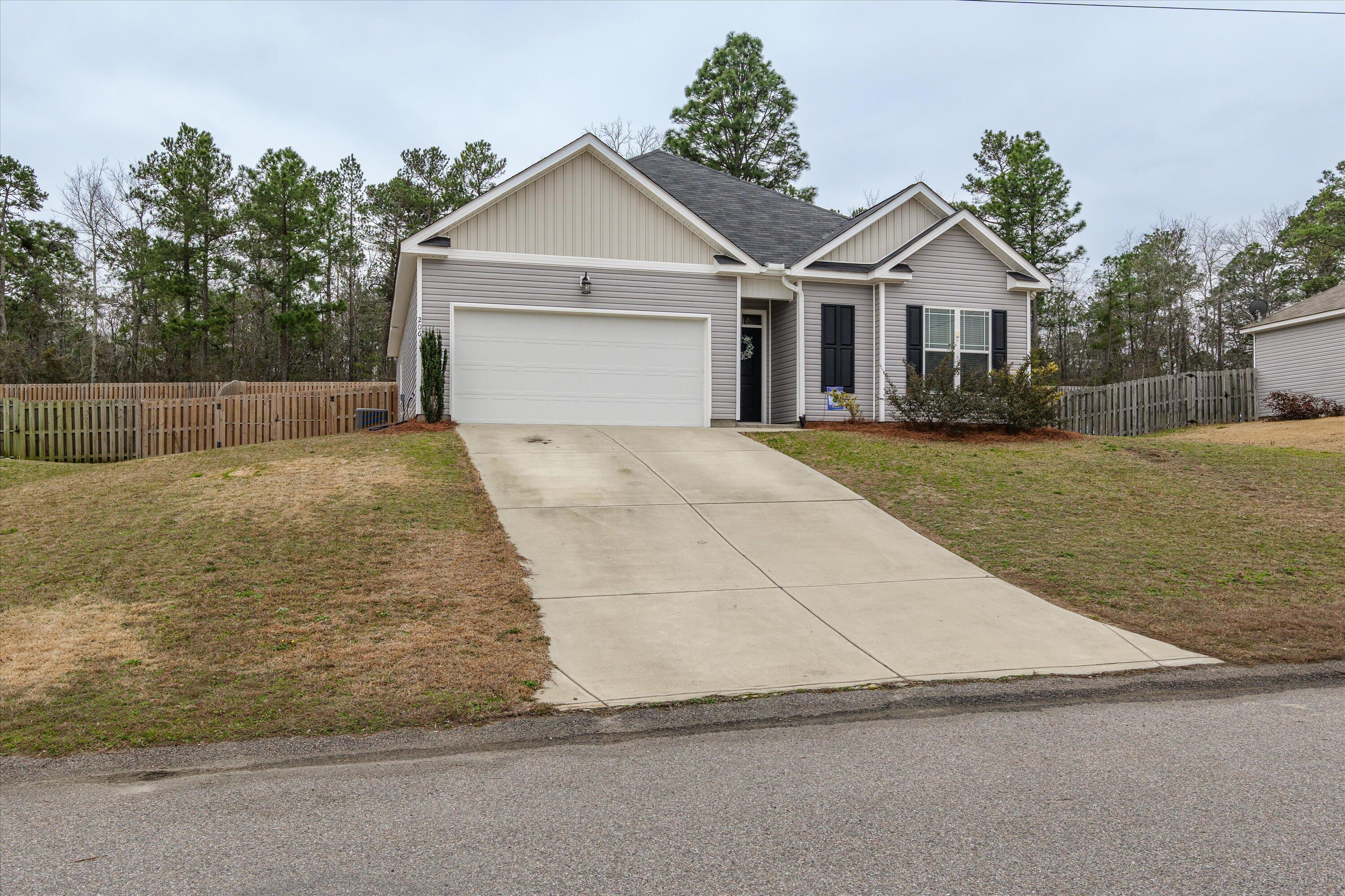 206 MCDUFFIE Circle