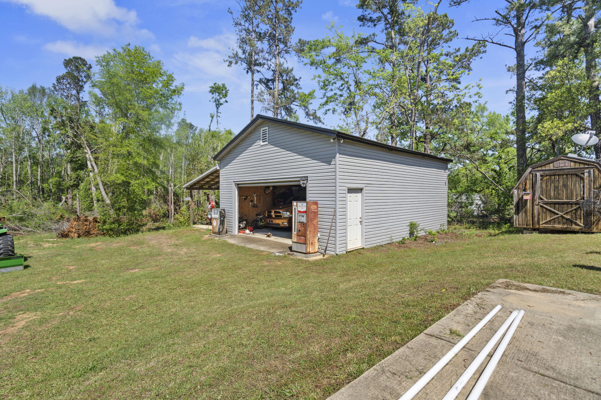 270 BARRETT Street