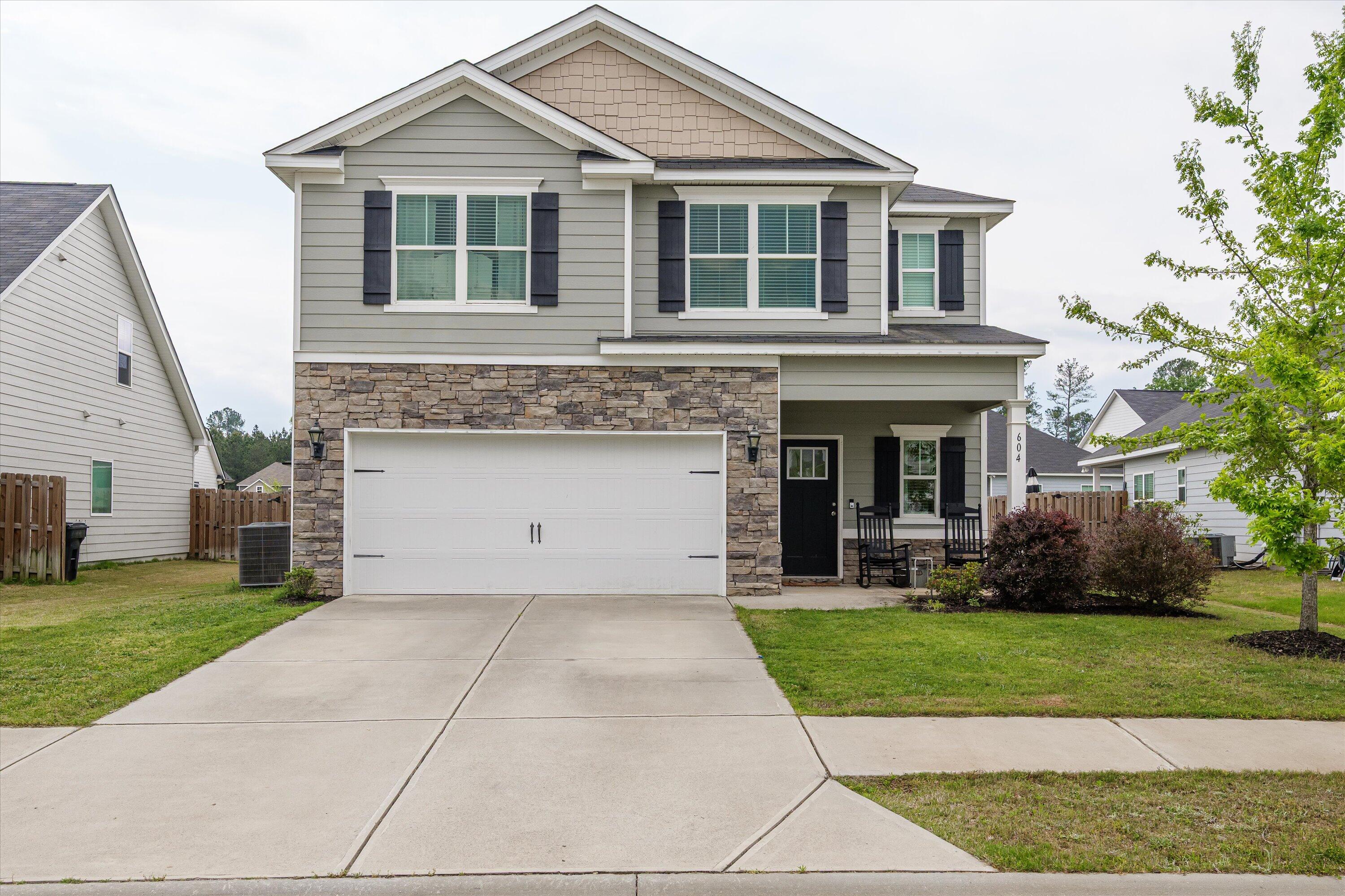 604 GARLAND Trail