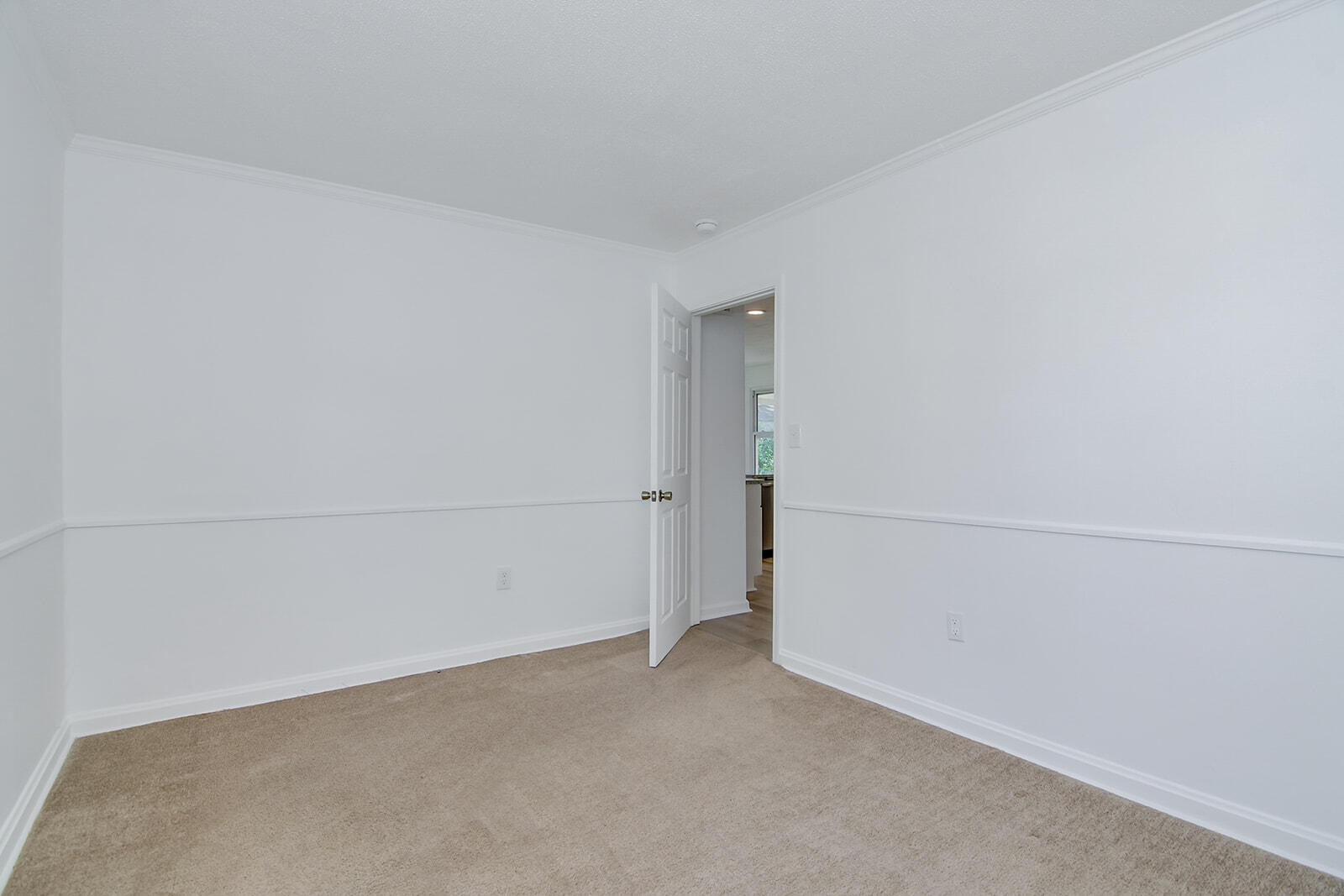 2008 RICHMOND Avenue