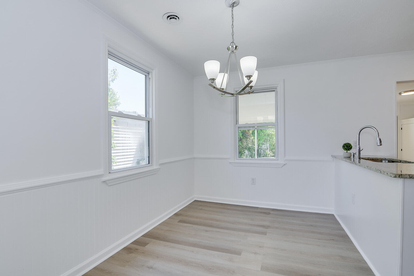 2008 RICHMOND Avenue