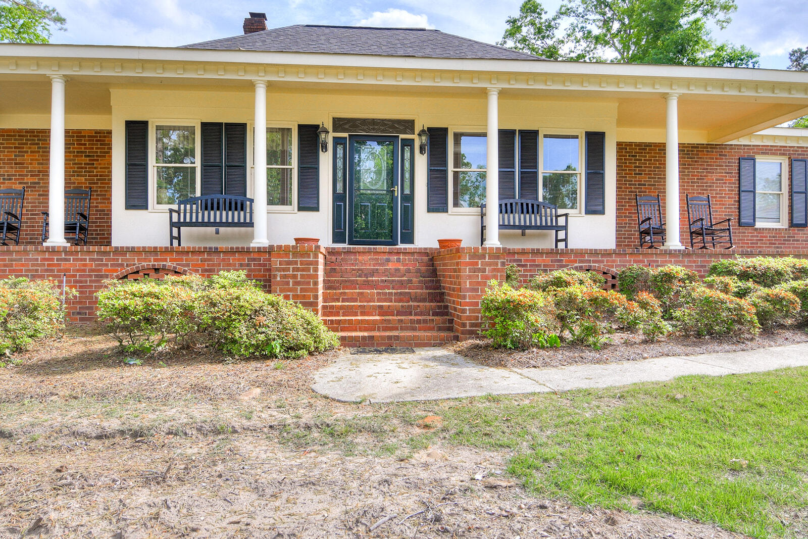 4199 N KNOLLCREST CIRCLE Circle