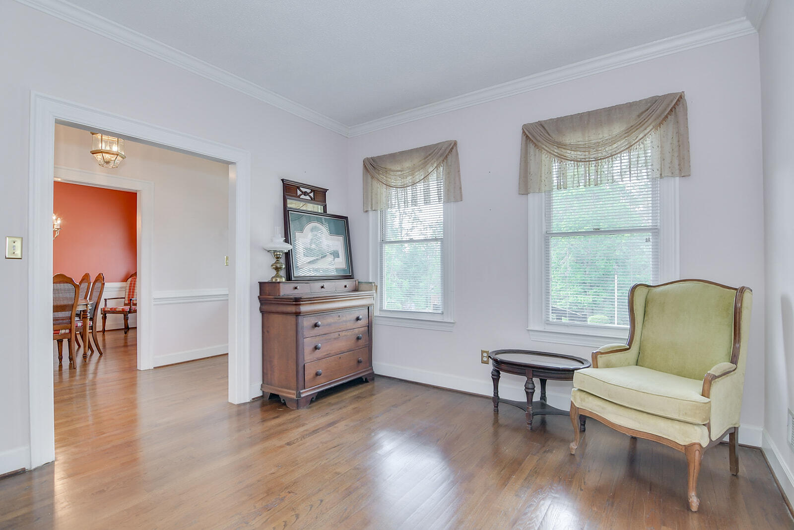 4199 N KNOLLCREST CIRCLE Circle