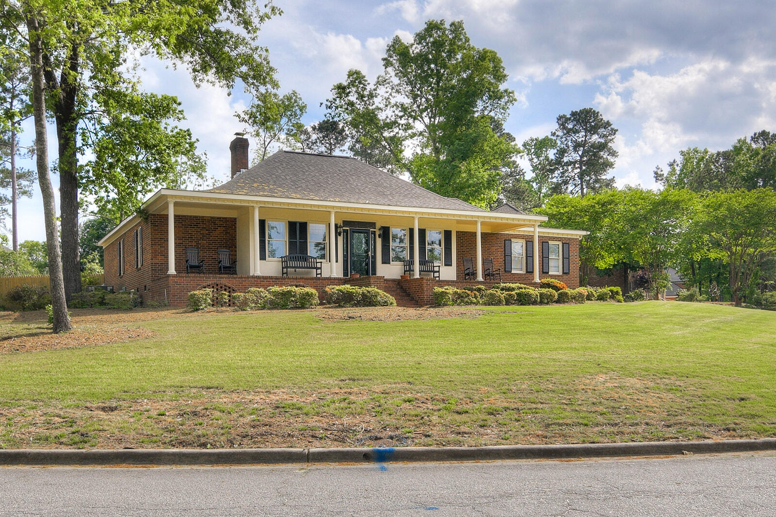 4199 N KNOLLCREST CIRCLE Circle