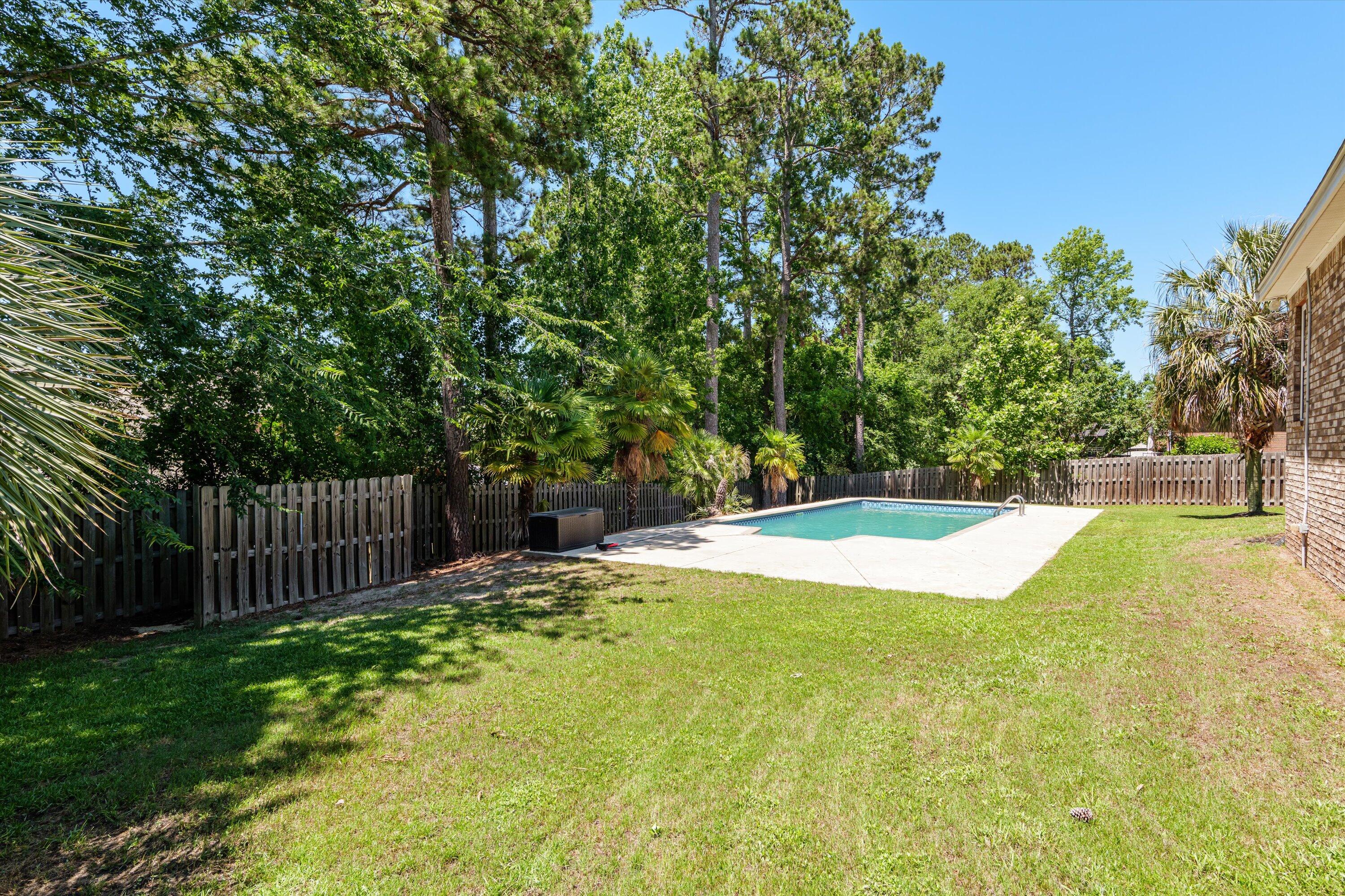 1382 Shadow Oak Drive