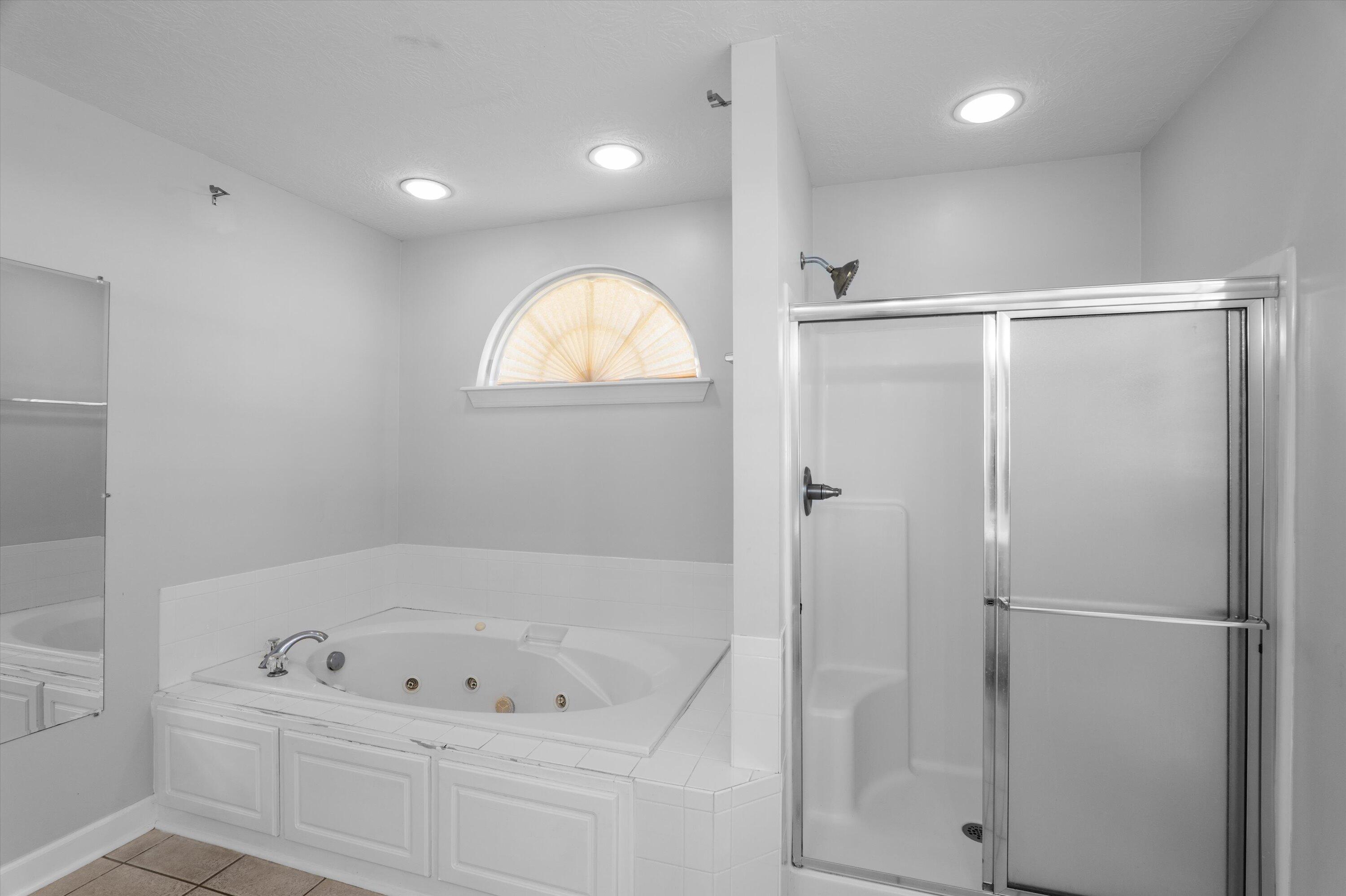 1382 Shadow Oak Drive