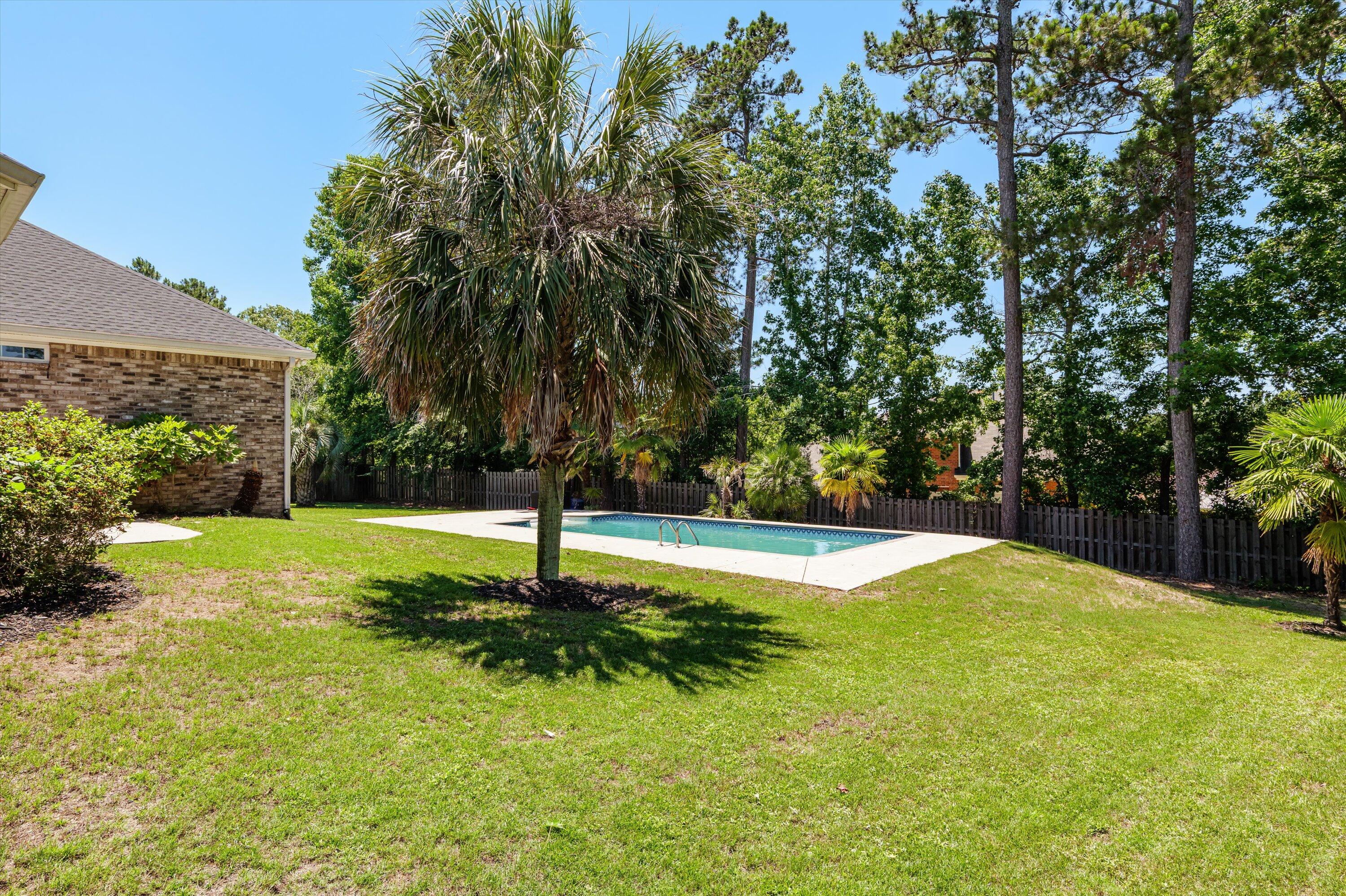 1382 Shadow Oak Drive
