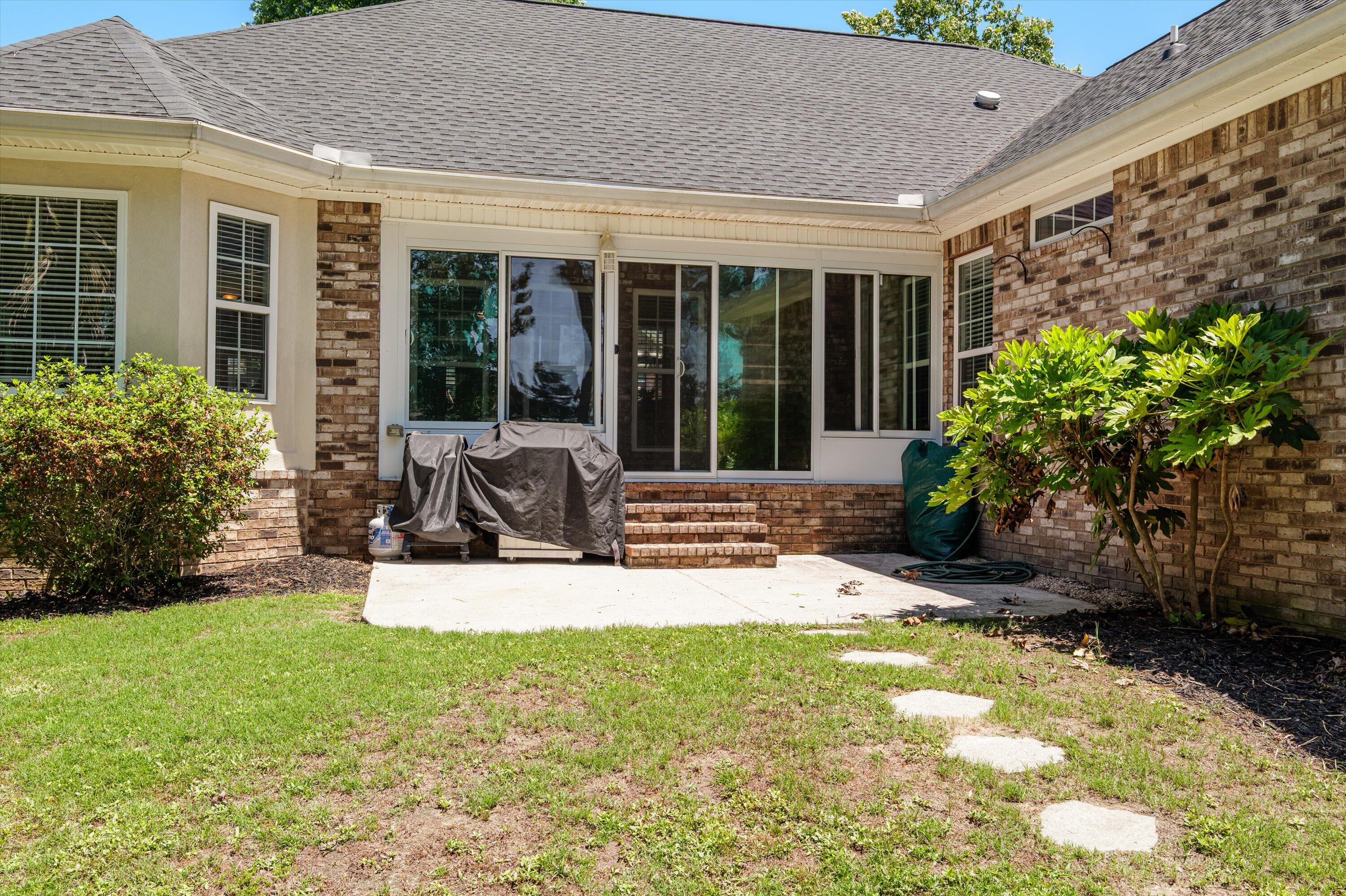 1382 Shadow Oak Drive