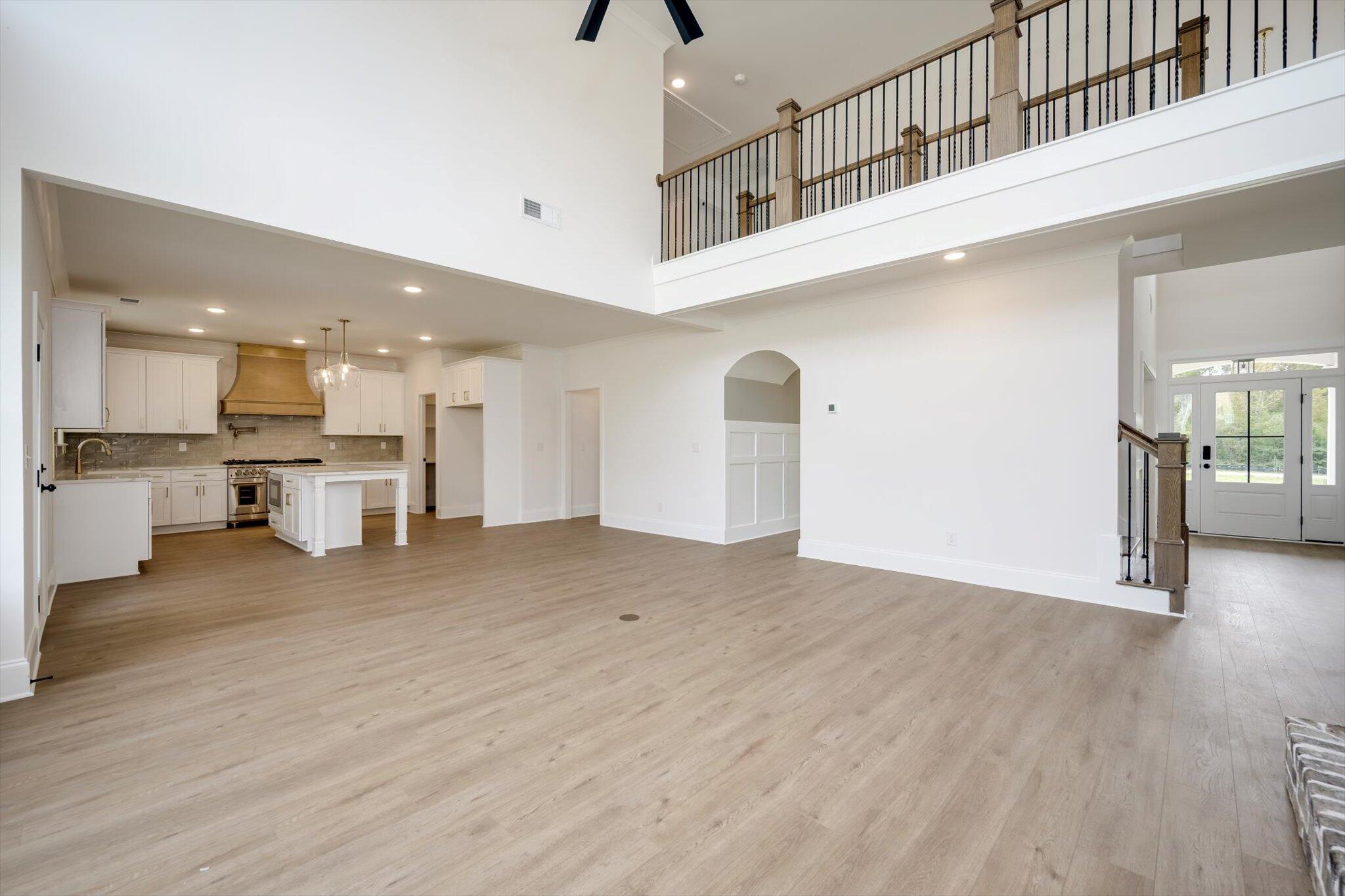 1171 Meandering Trail