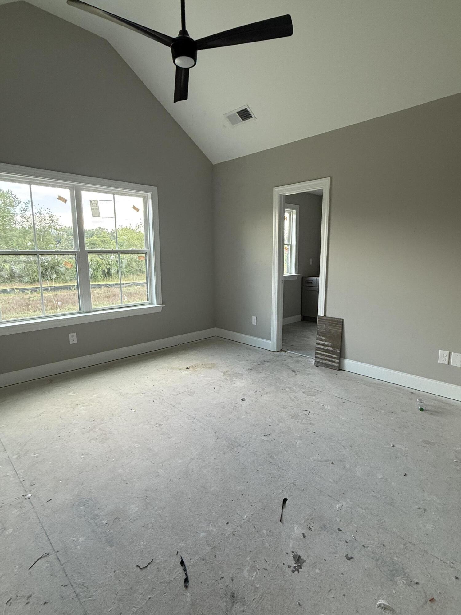 1129 Meandering Trail