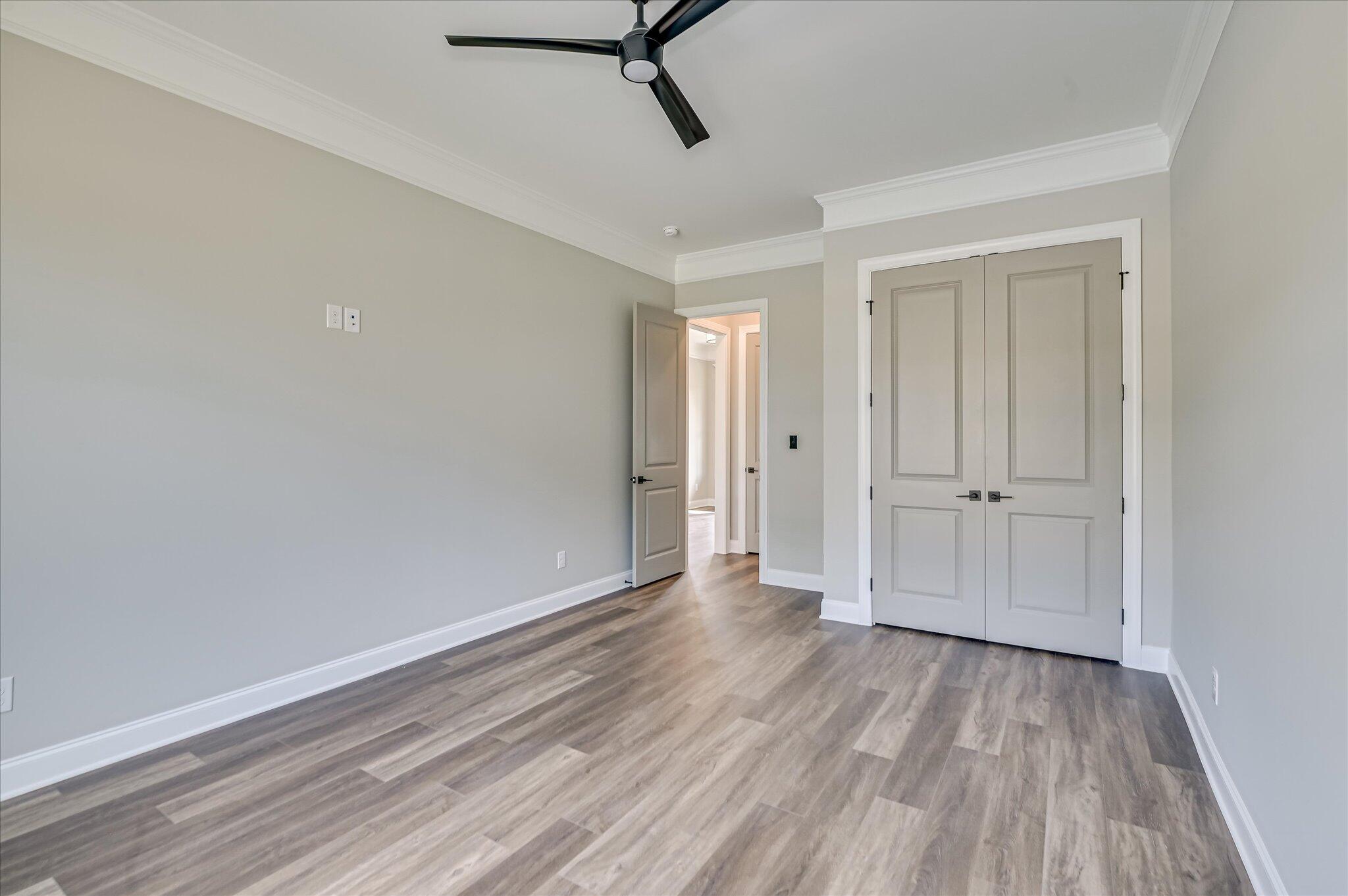 1129 Meandering Trail