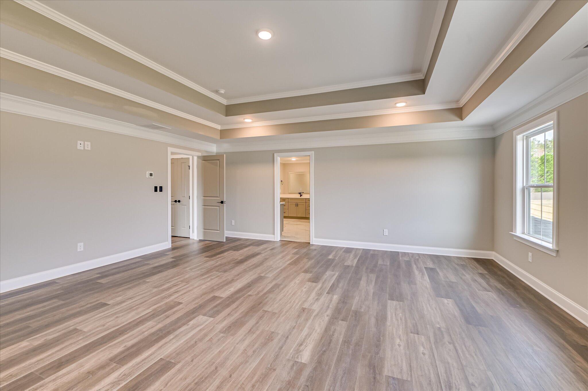 1129 Meandering Trail