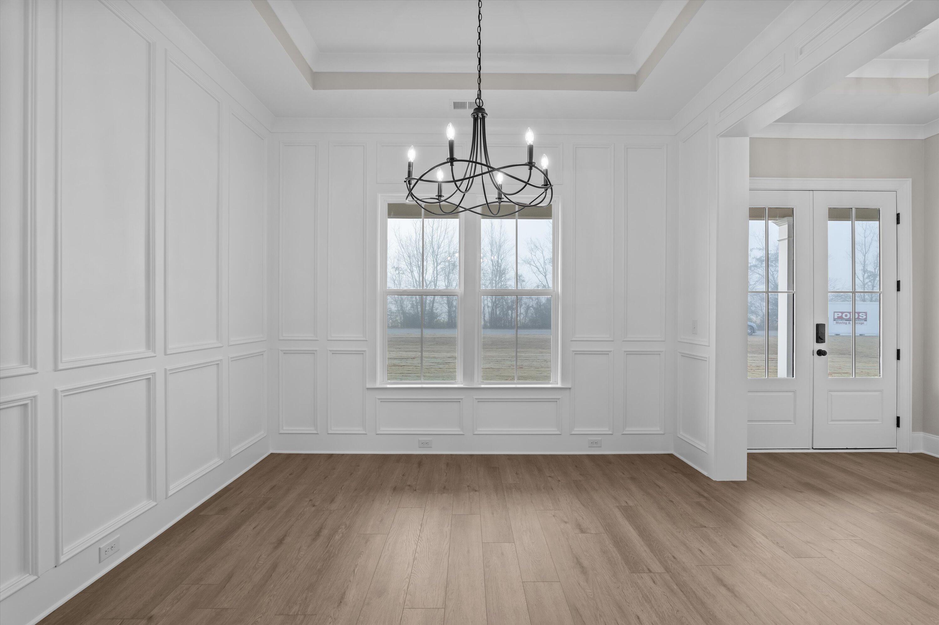 1123 Meandering Trail