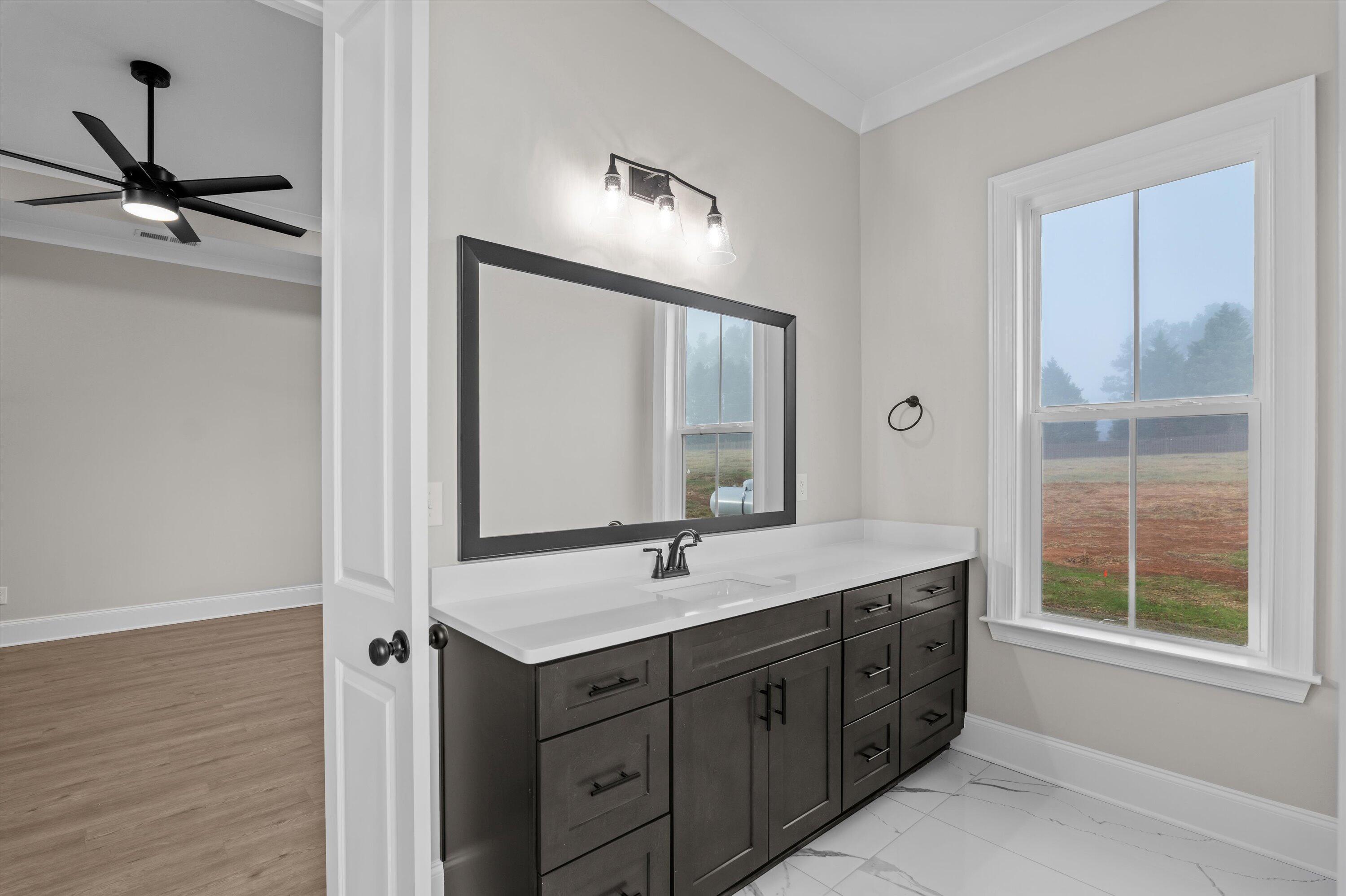 1123 Meandering Trail