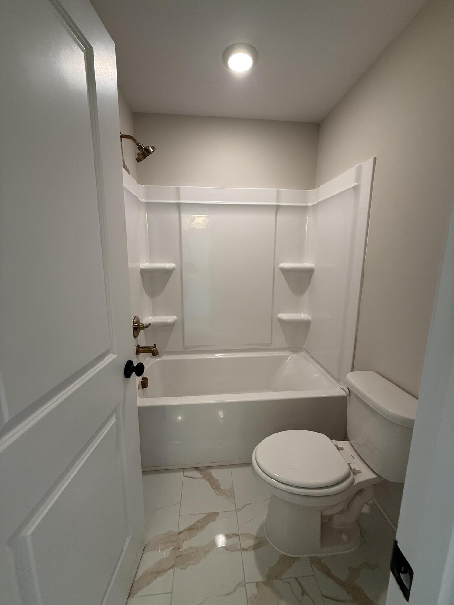 1153 Meandering Trail