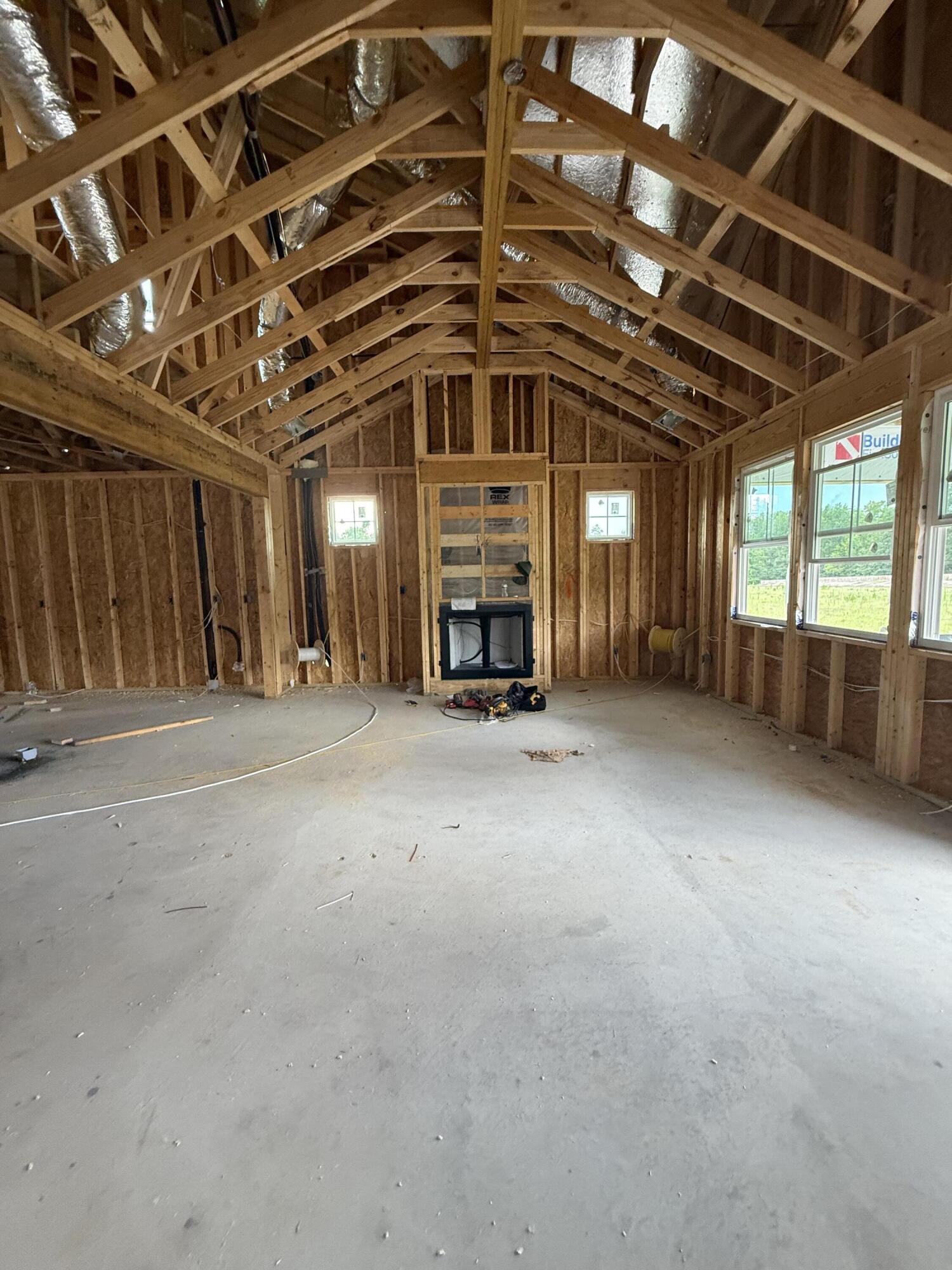 1153 Meandering Trail