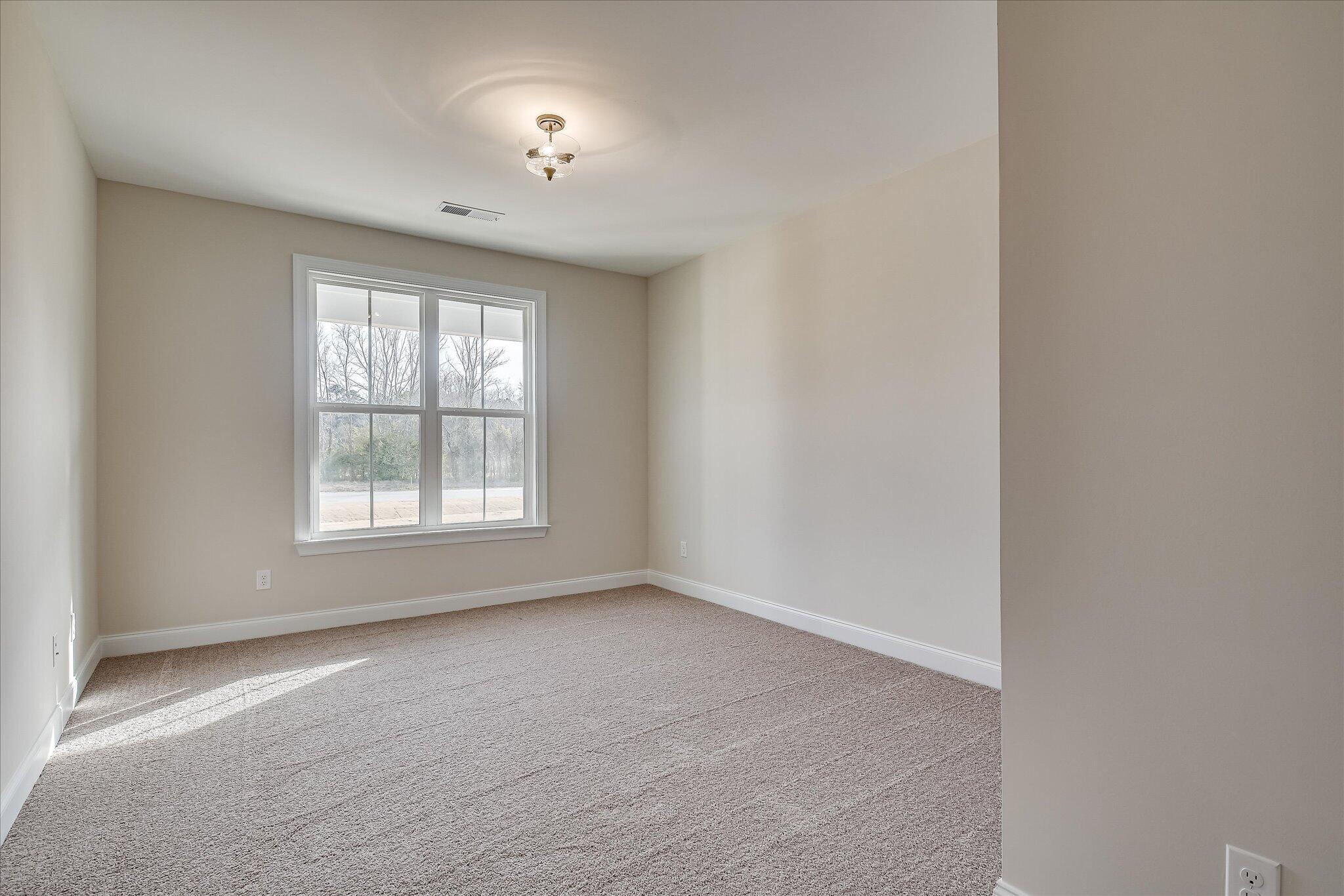 1153 Meandering Trail