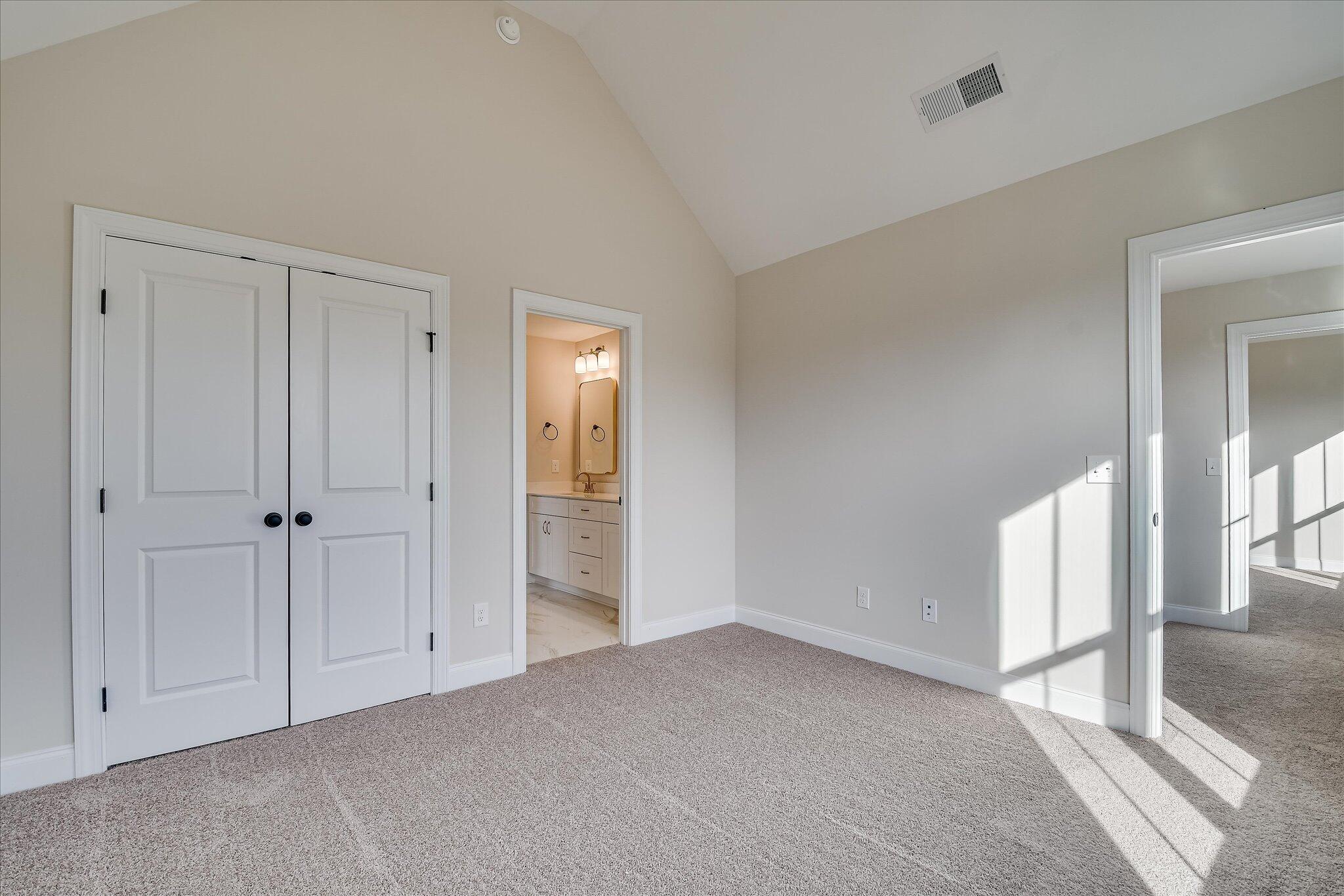 1153 Meandering Trail