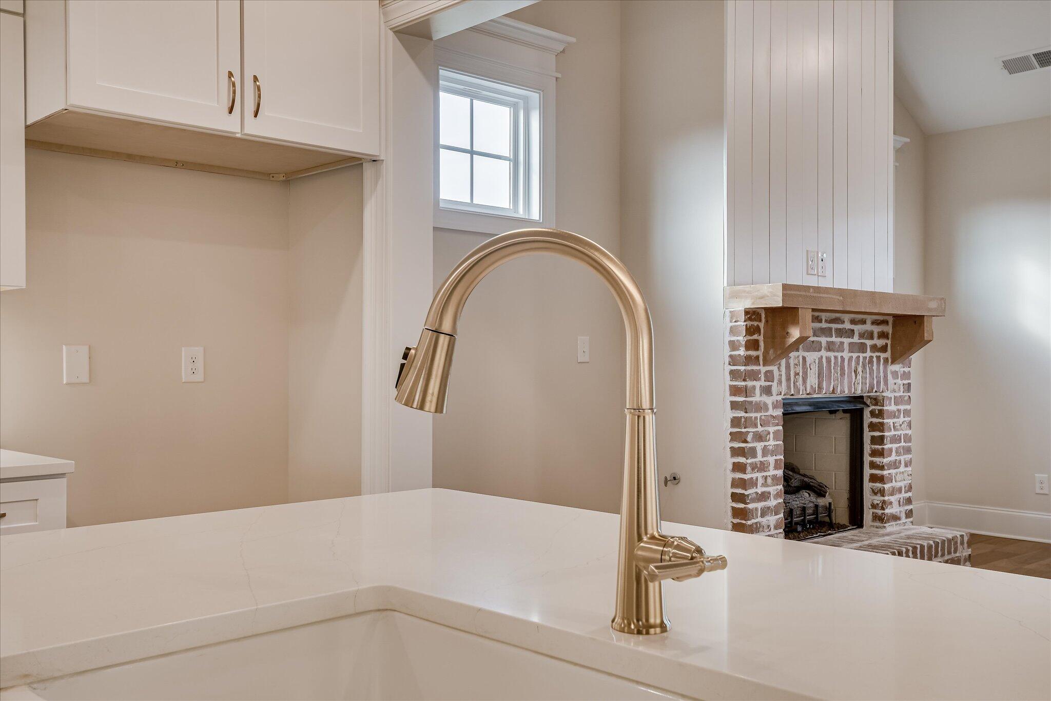 1153 Meandering Trail