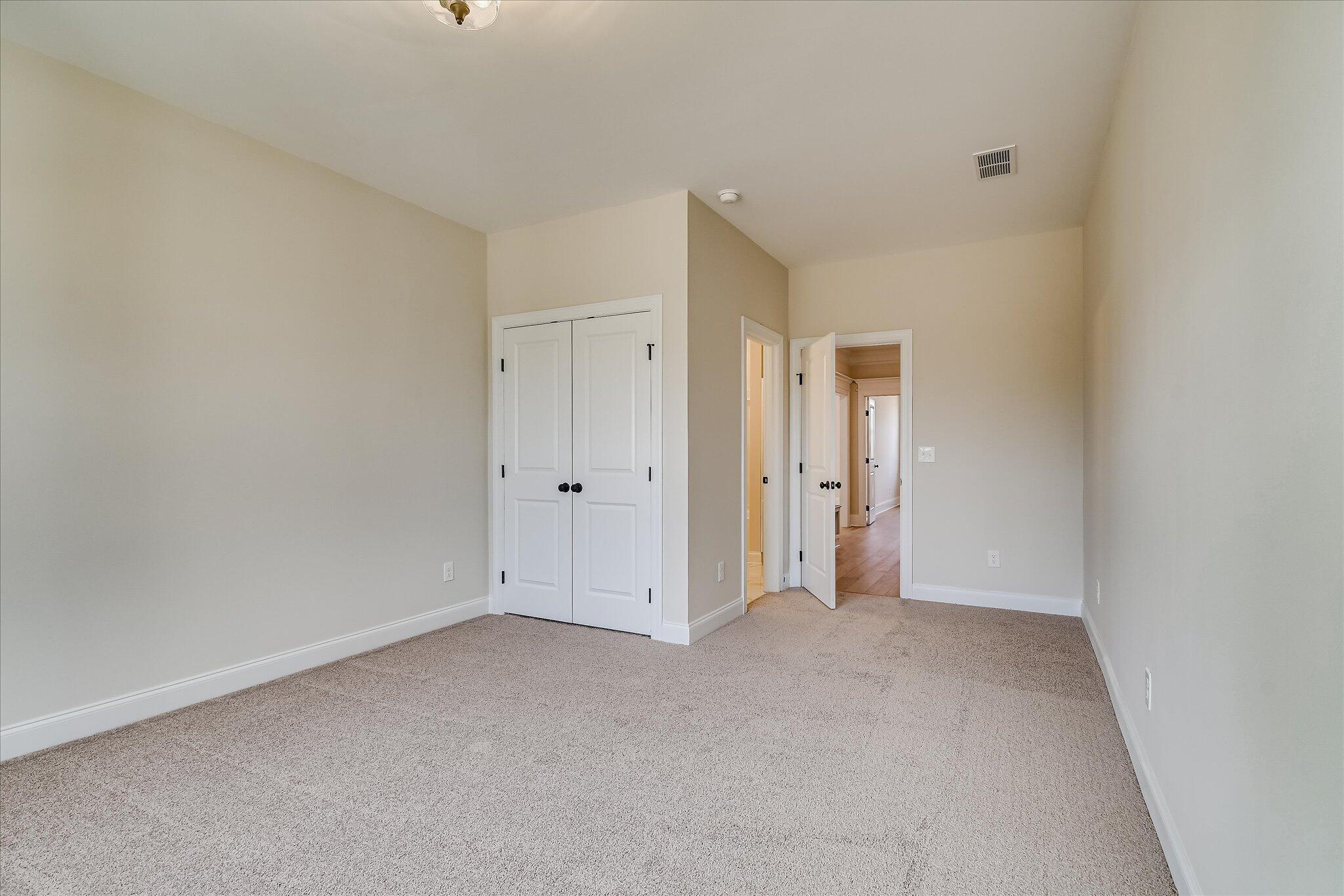 1153 Meandering Trail