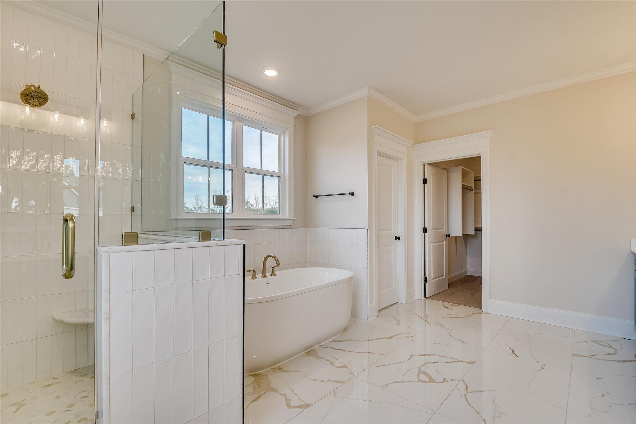 1153 Meandering Trail