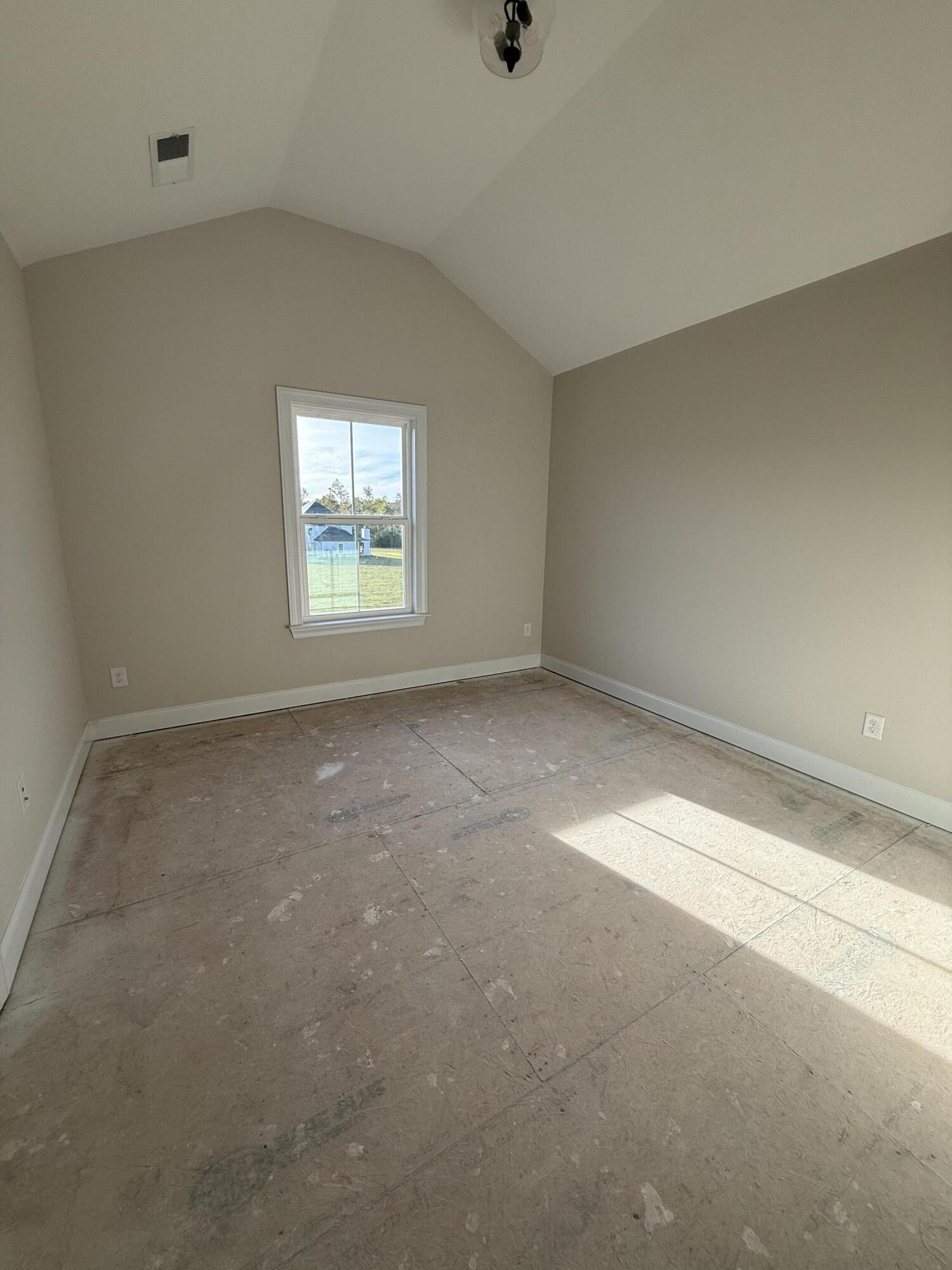 1153 Meandering Trail