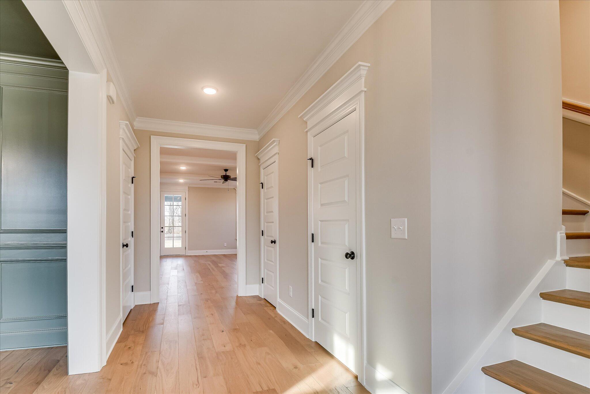 1153 Meandering Trail