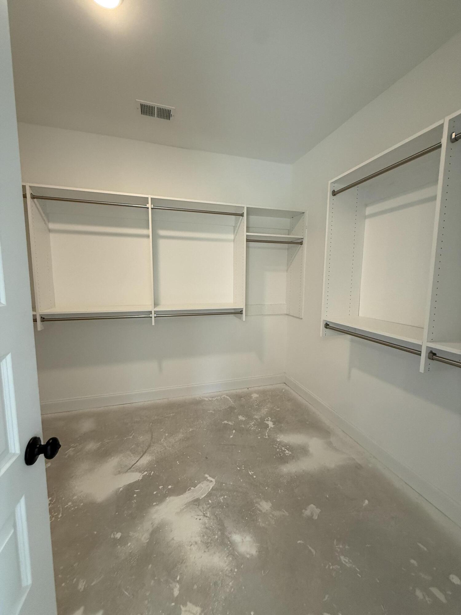 1153 Meandering Trail