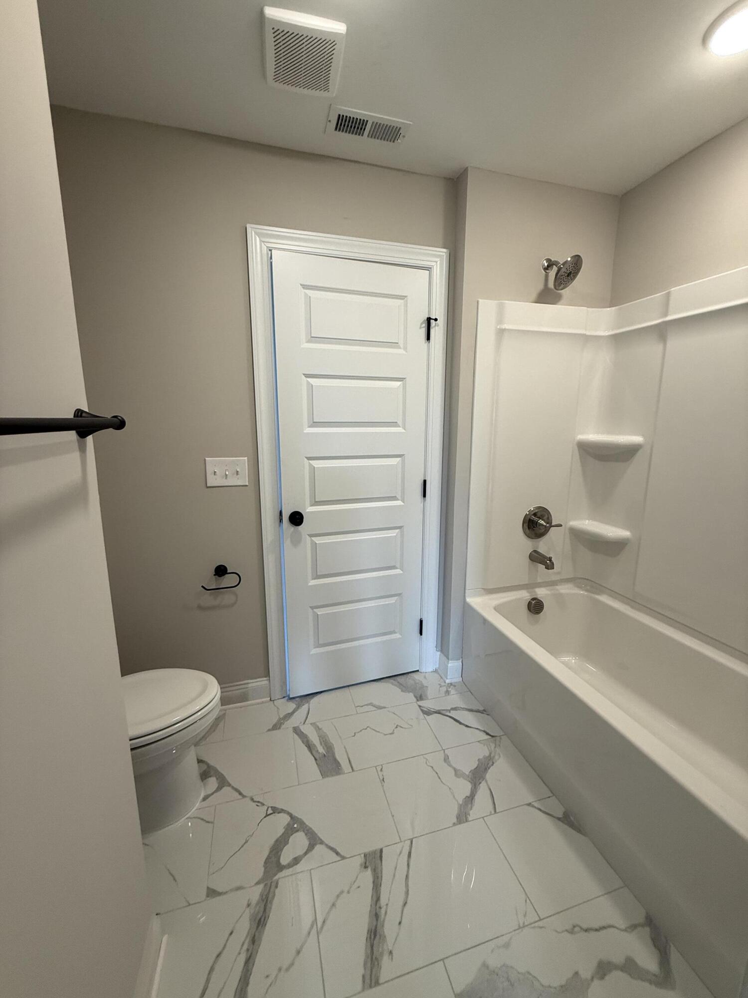 1153 Meandering Trail