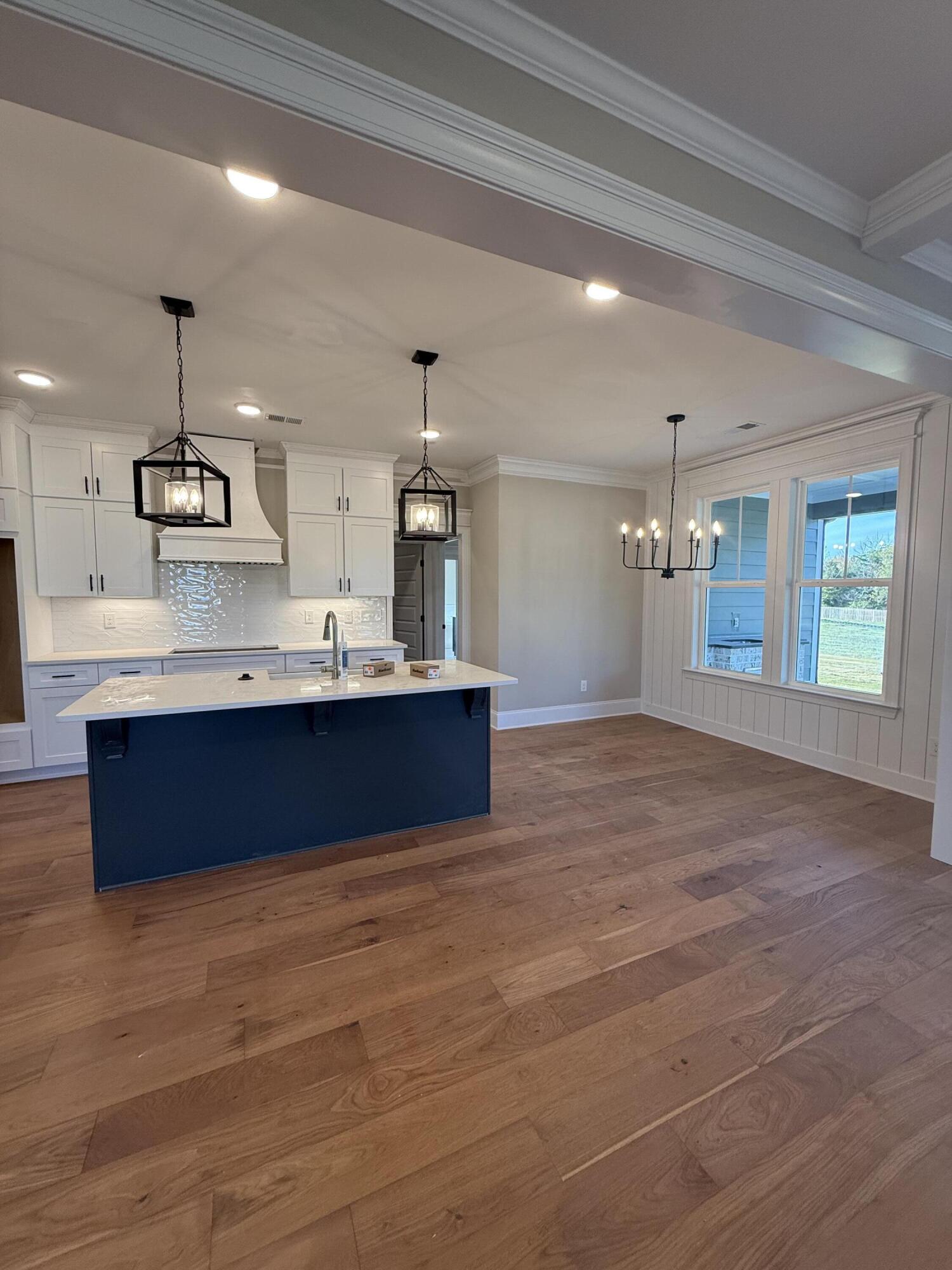 1153 Meandering Trail