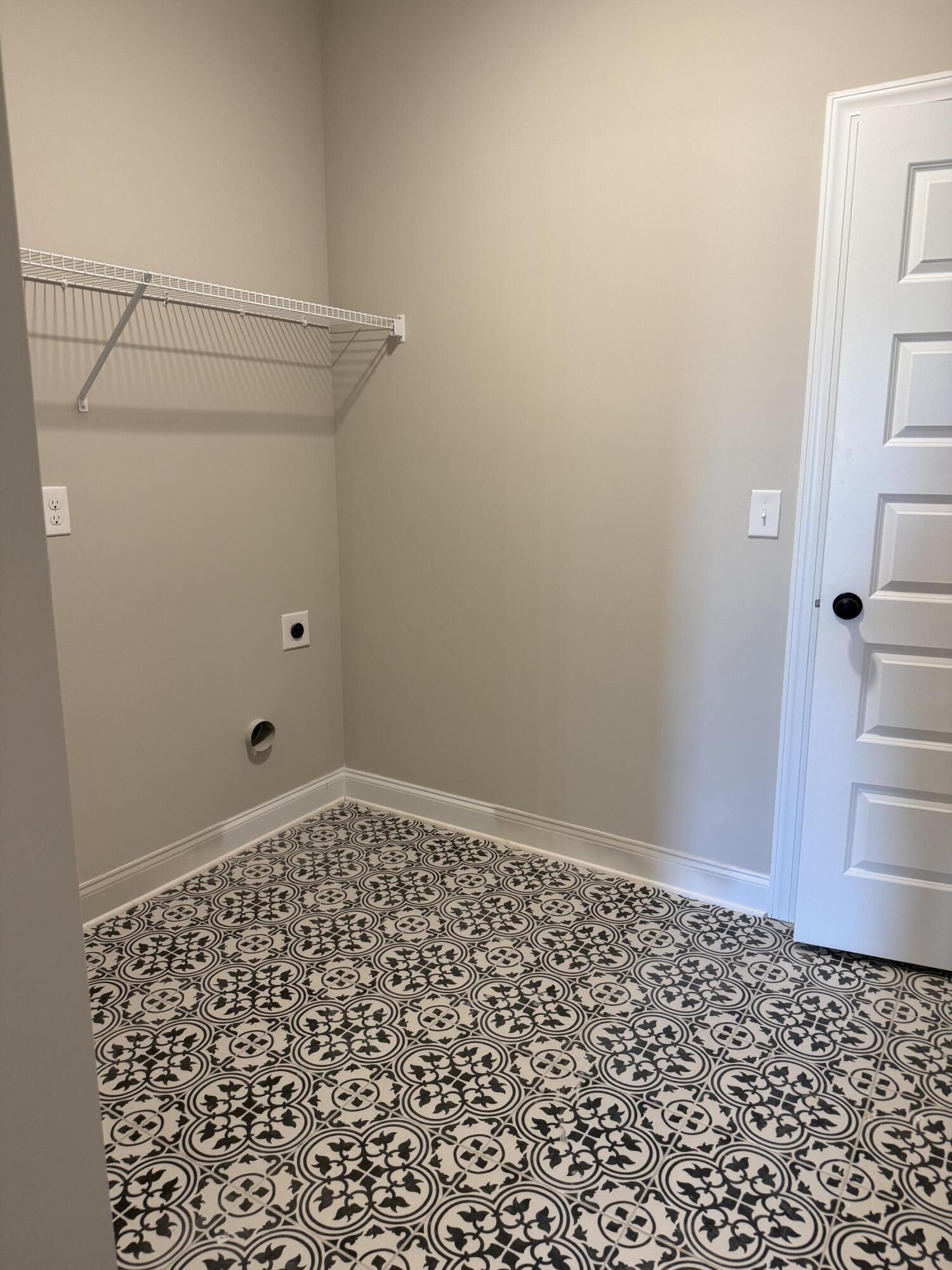 1153 Meandering Trail