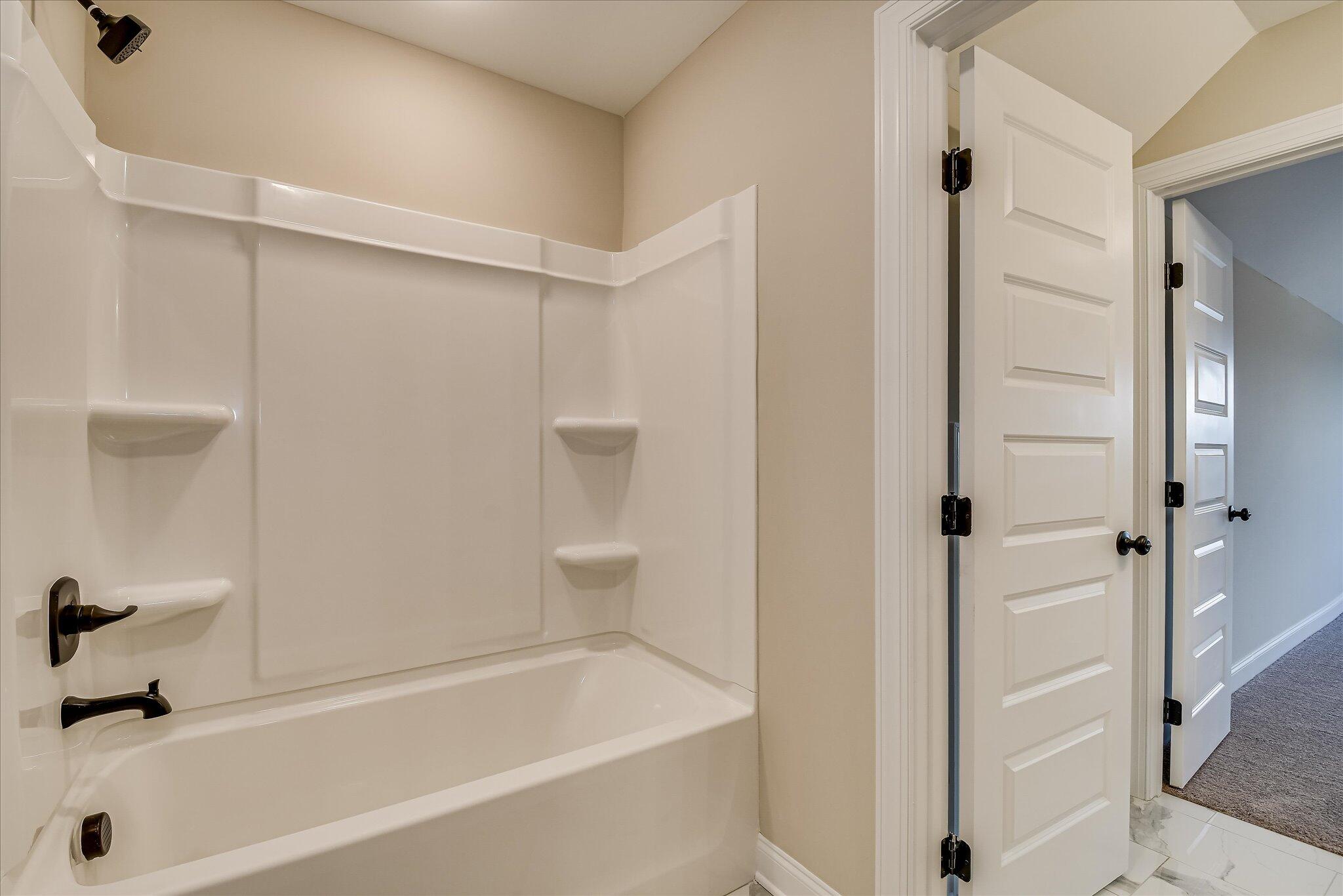 1153 Meandering Trail