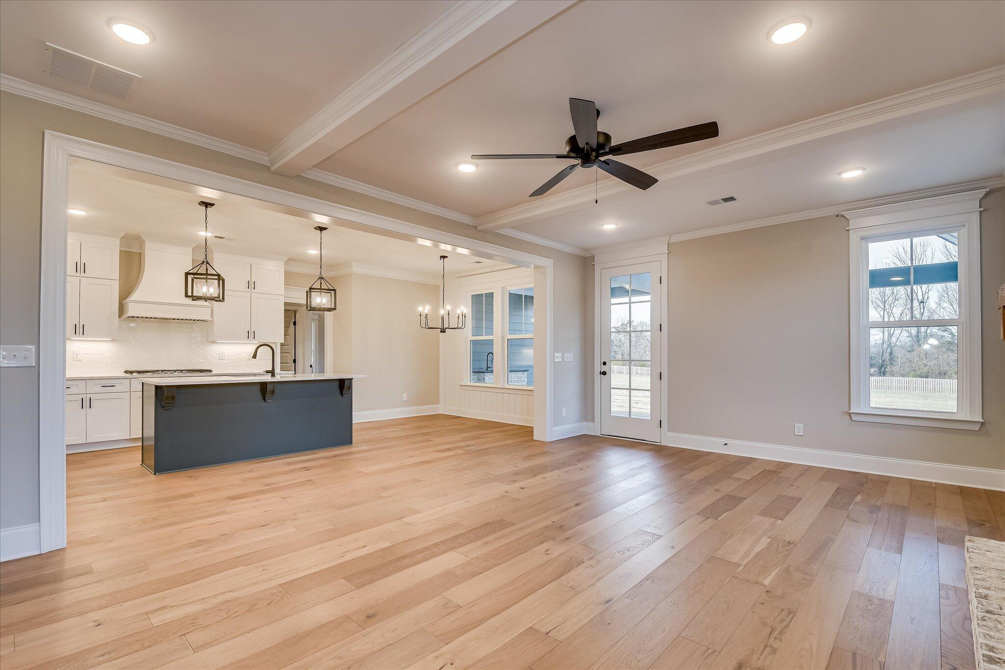 1153 Meandering Trail