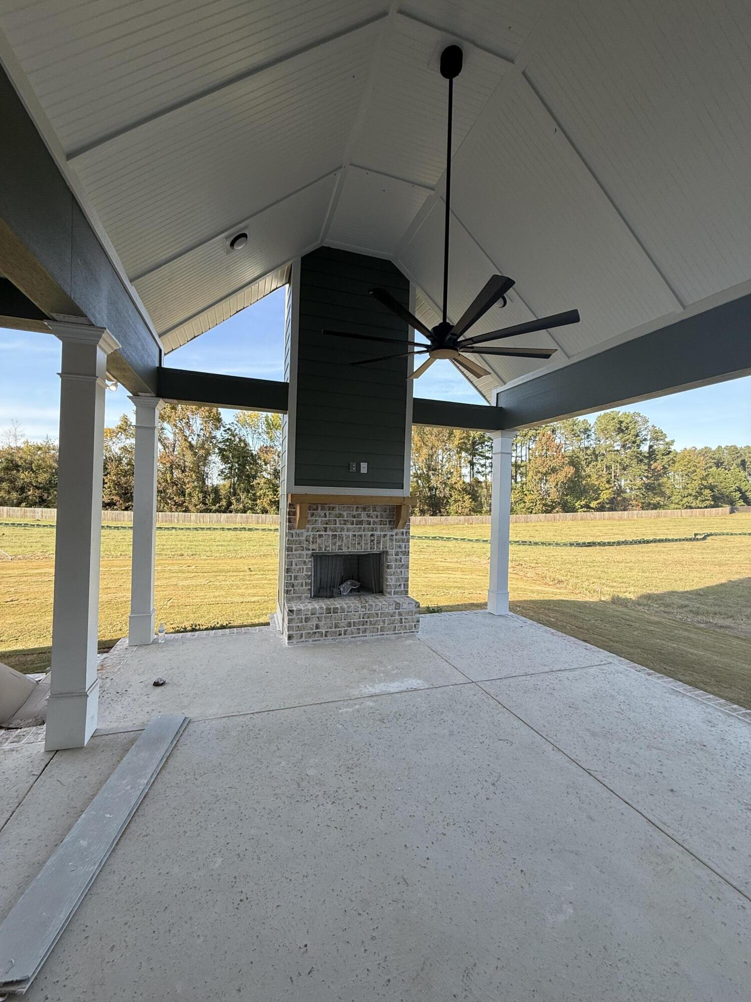 1153 Meandering Trail