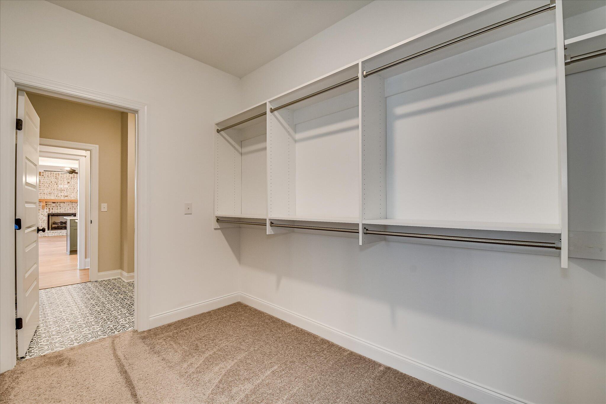 1153 Meandering Trail