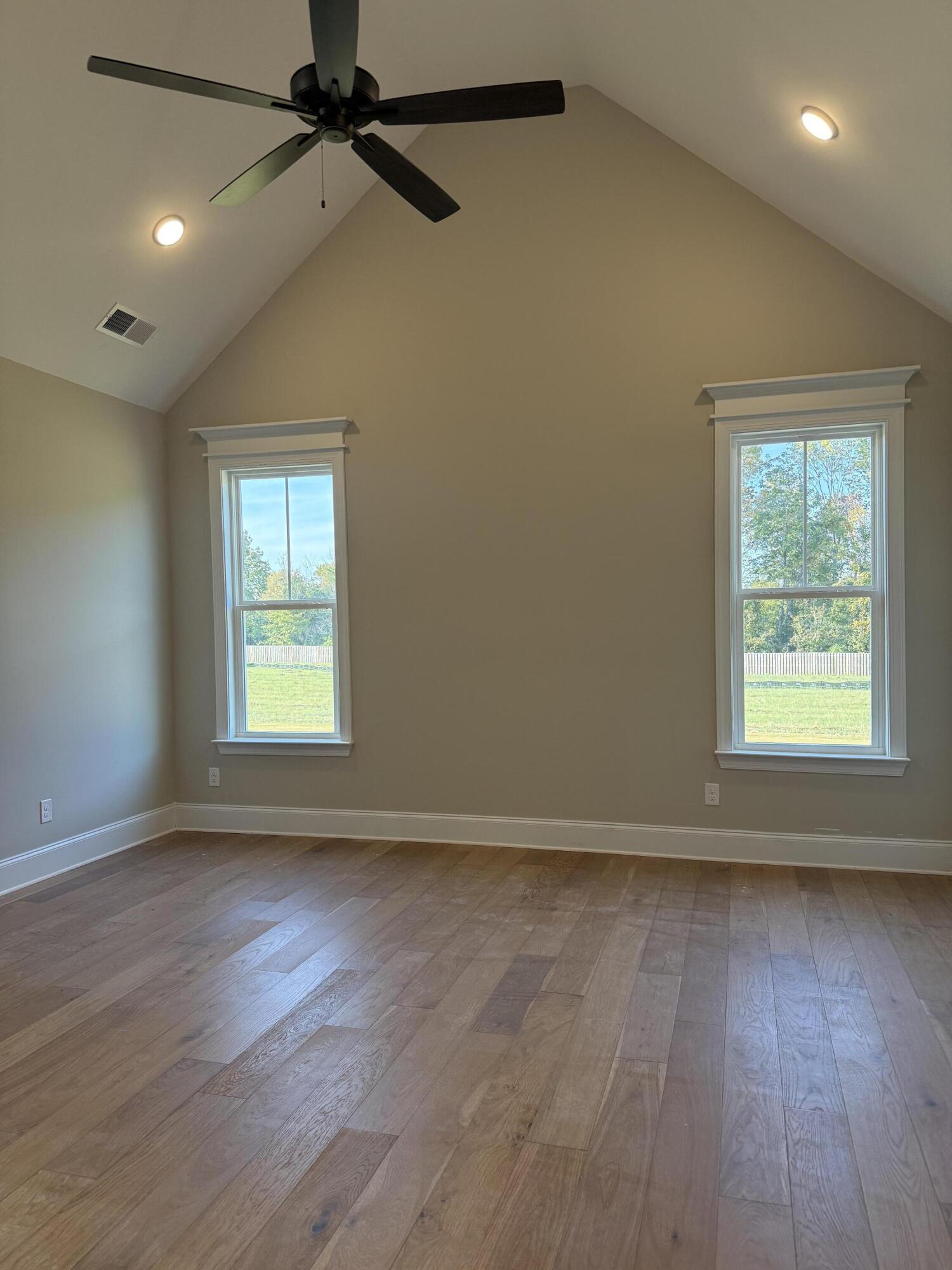 1153 Meandering Trail